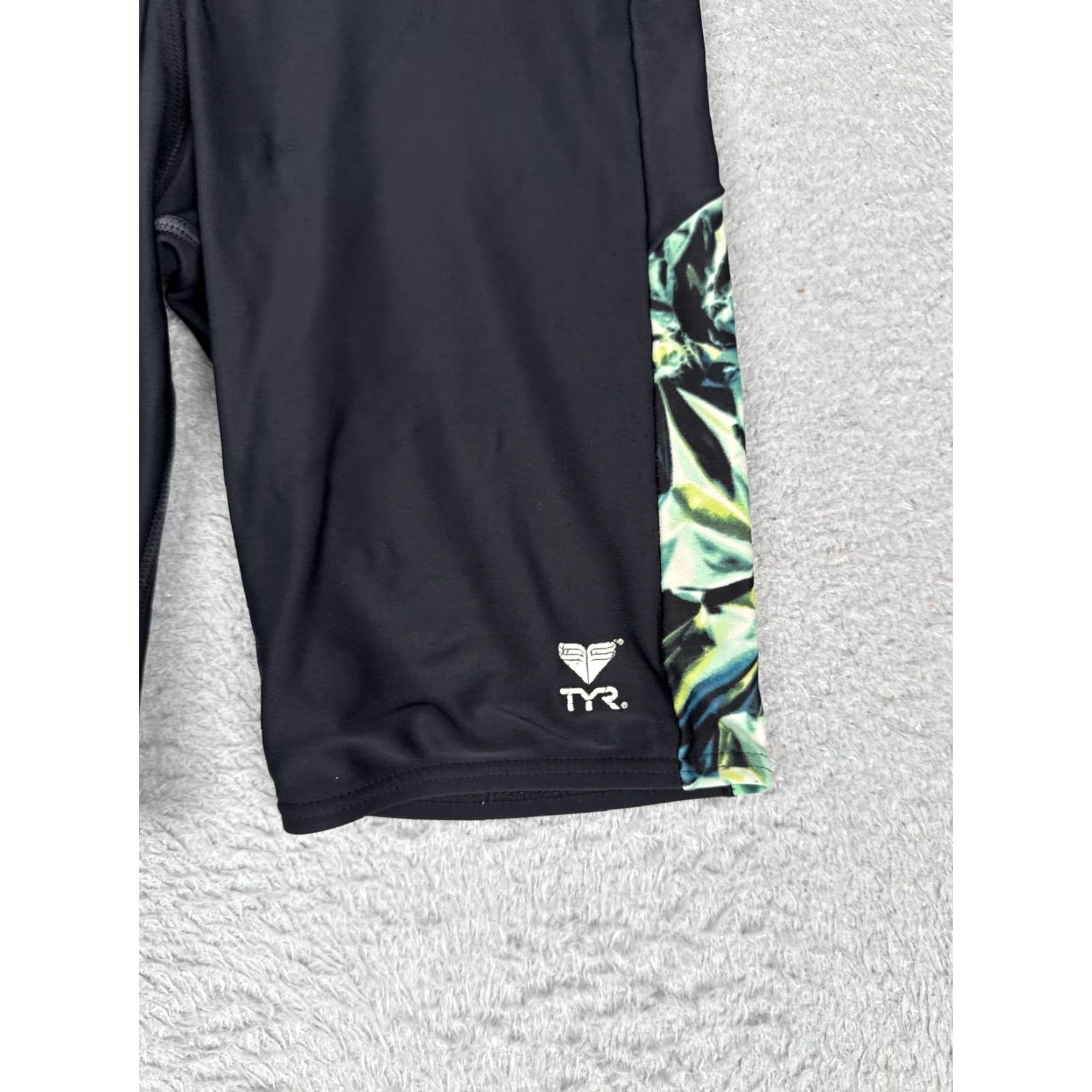 Vintage TYR Mens Swim Shorts Jammer 32 Black Green Blue Print Training Competition Bottoms Size US 32 / EU 48 - 2 Thumbnail