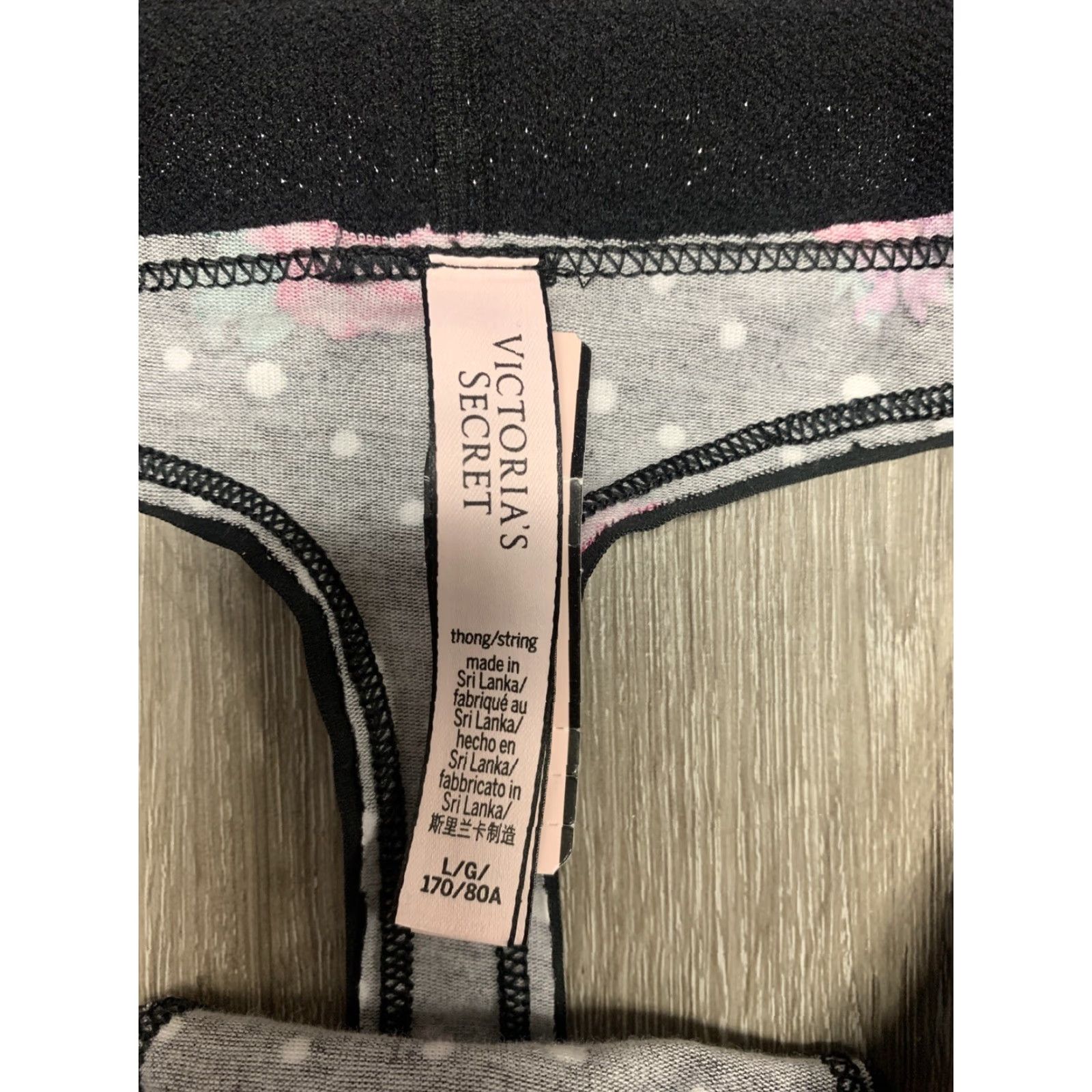Victoria's Secret Victoria's Secret Logo Thong Panty Black Floral L NWT Womens Panties Size 36" / US 14 / IT 50 - 3 Thumbnail