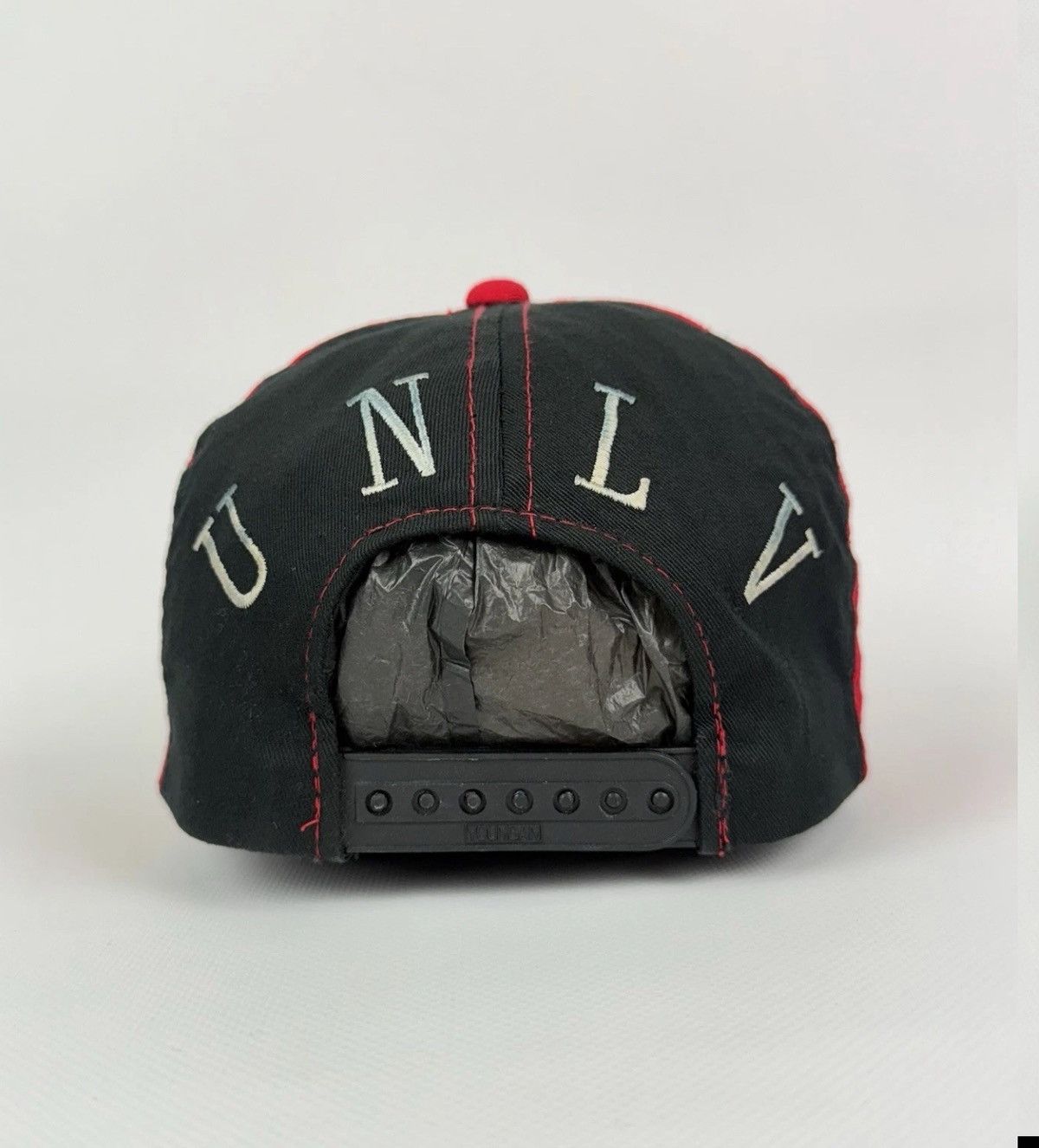Vintage UNLV Runnin Rebels University of Nevada Las Vegas Cap Hat Size ONE SIZE - 9 Thumbnail
