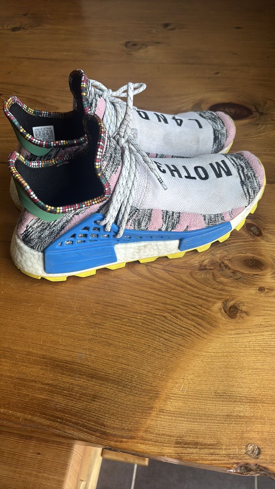 Adidas × Pharrell Adidas Pharrell Williams Solar Hu NMD MOTH3R L4ND Size 10 Size US 10 / EU 43 - 8 Thumbnail