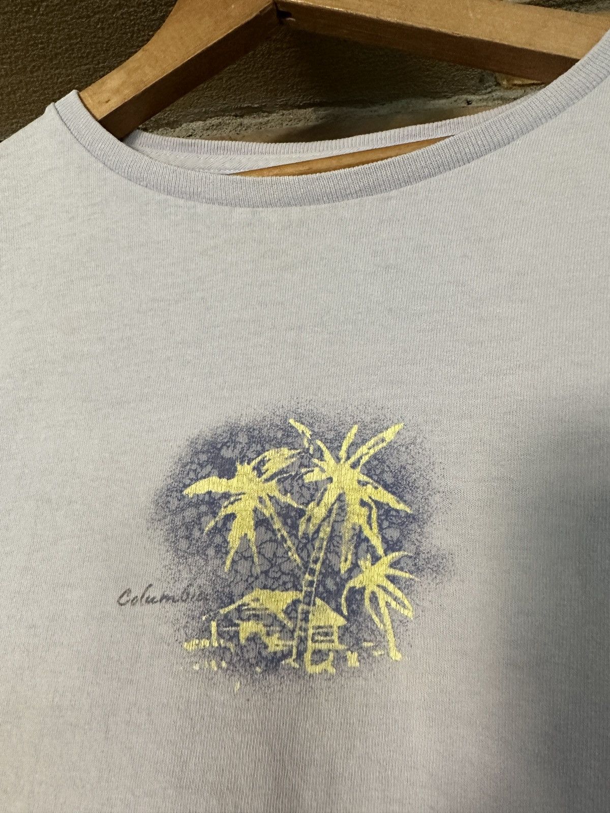 Columbia Vintage Columbia Sportswear Palm Trees Graphic Tee Size XL / US 12-14 / IT 48-50 - 2 Thumbnail