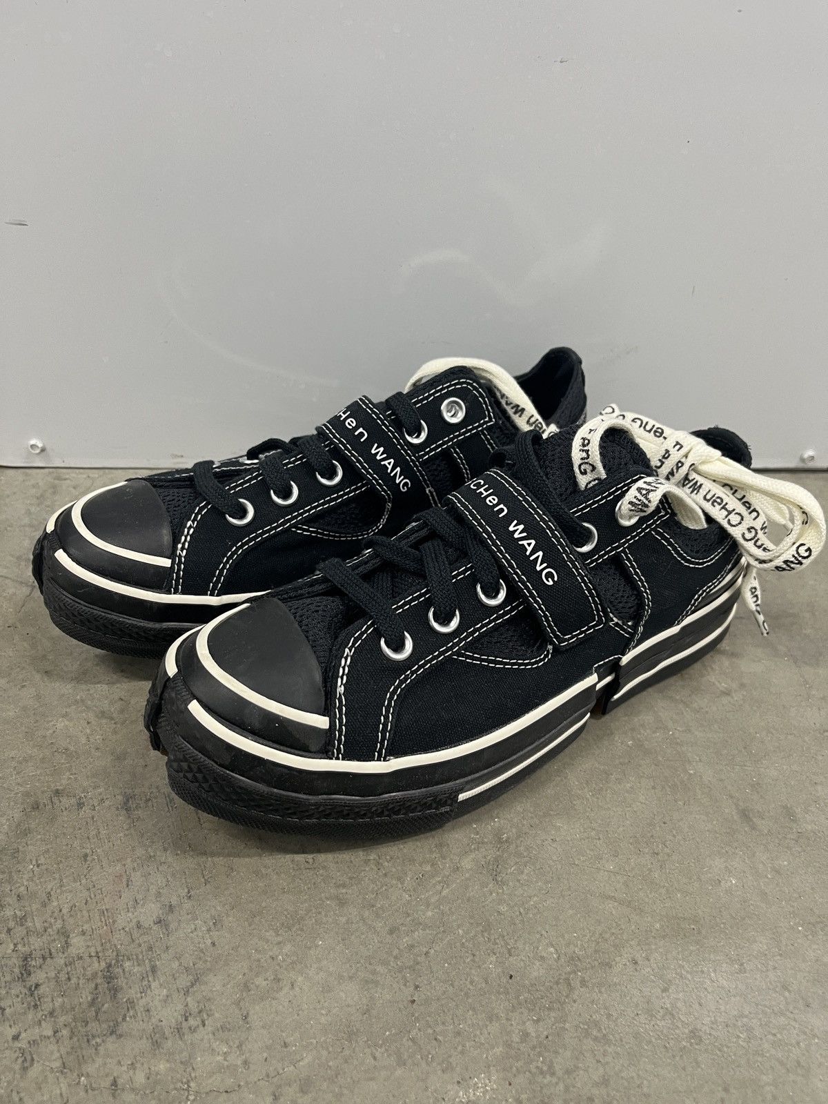 Converse × Feng Chen Wang Converse Feng Chen Wang x Chuck 70 2-in-1 Low Sneaker Size US 6 / EU 39 - 1 Thumbnail