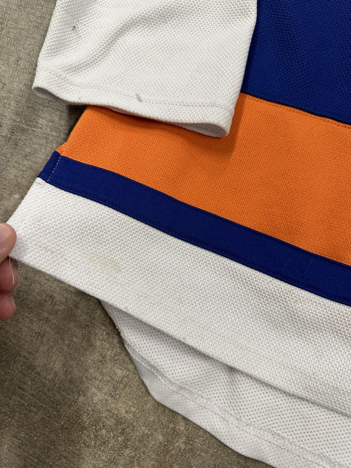 Reebok Vintage Y2K Reebok New York Islanders NHL Hockey Jersey Size US M / EU 48-50 / 2 - 7 Thumbnail