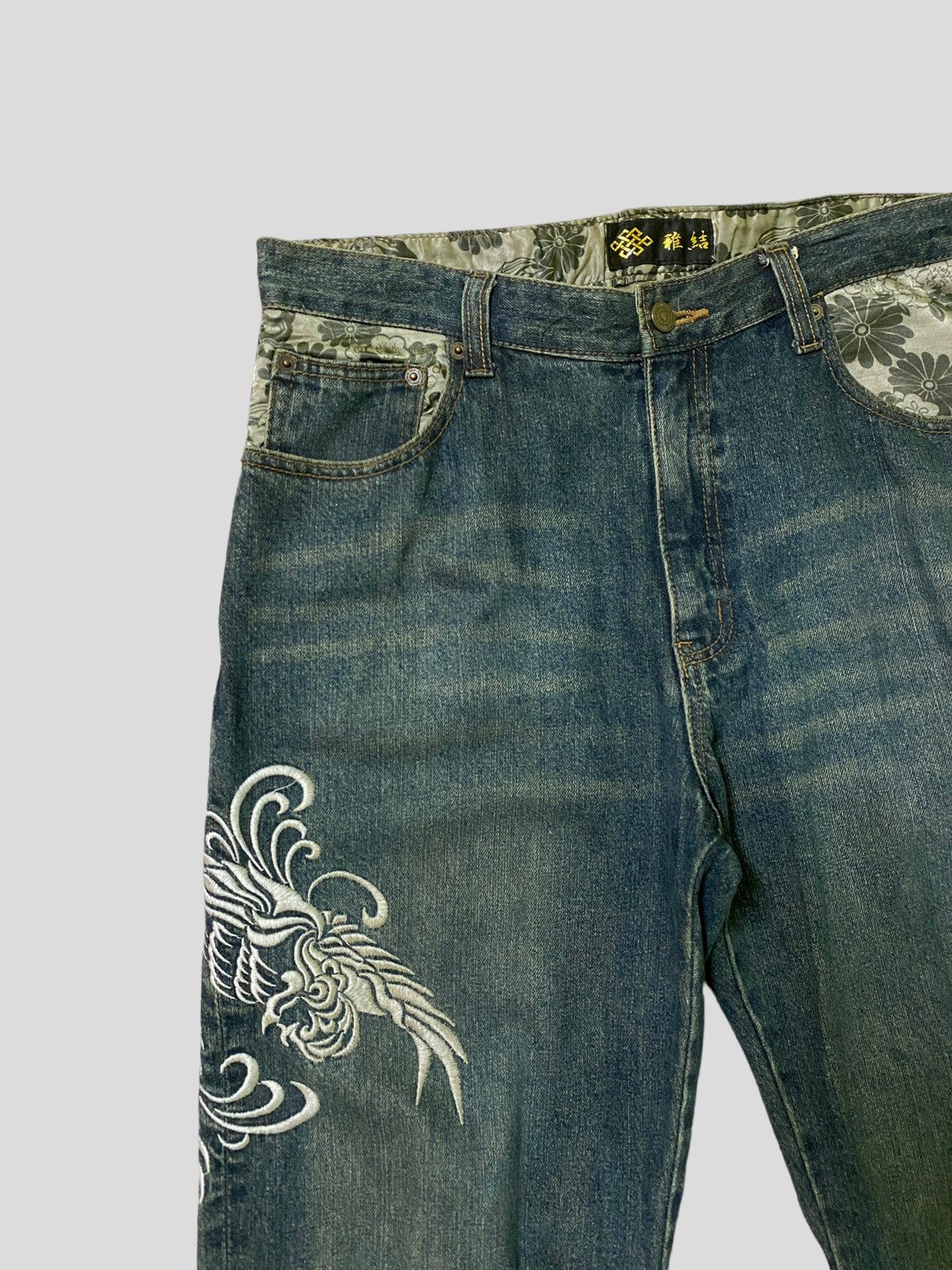 Japanese Brand × Vintage Vintage Japan Tattoo Embroidery Floral Design Denim Size US 32 / EU 48 - 4 Thumbnail