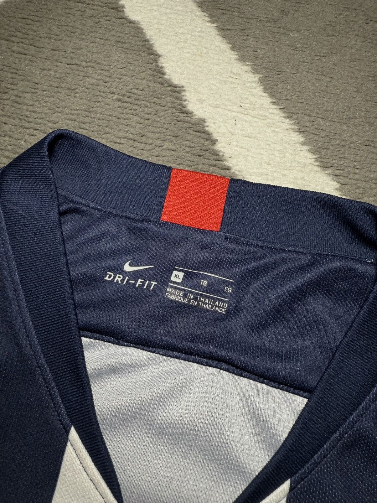 Nike Nike Paris Saint Germain PSG 2019-20 Home Soccer Jersey Tee Size US XL / EU 56 / 4 - 13 Thumbnail