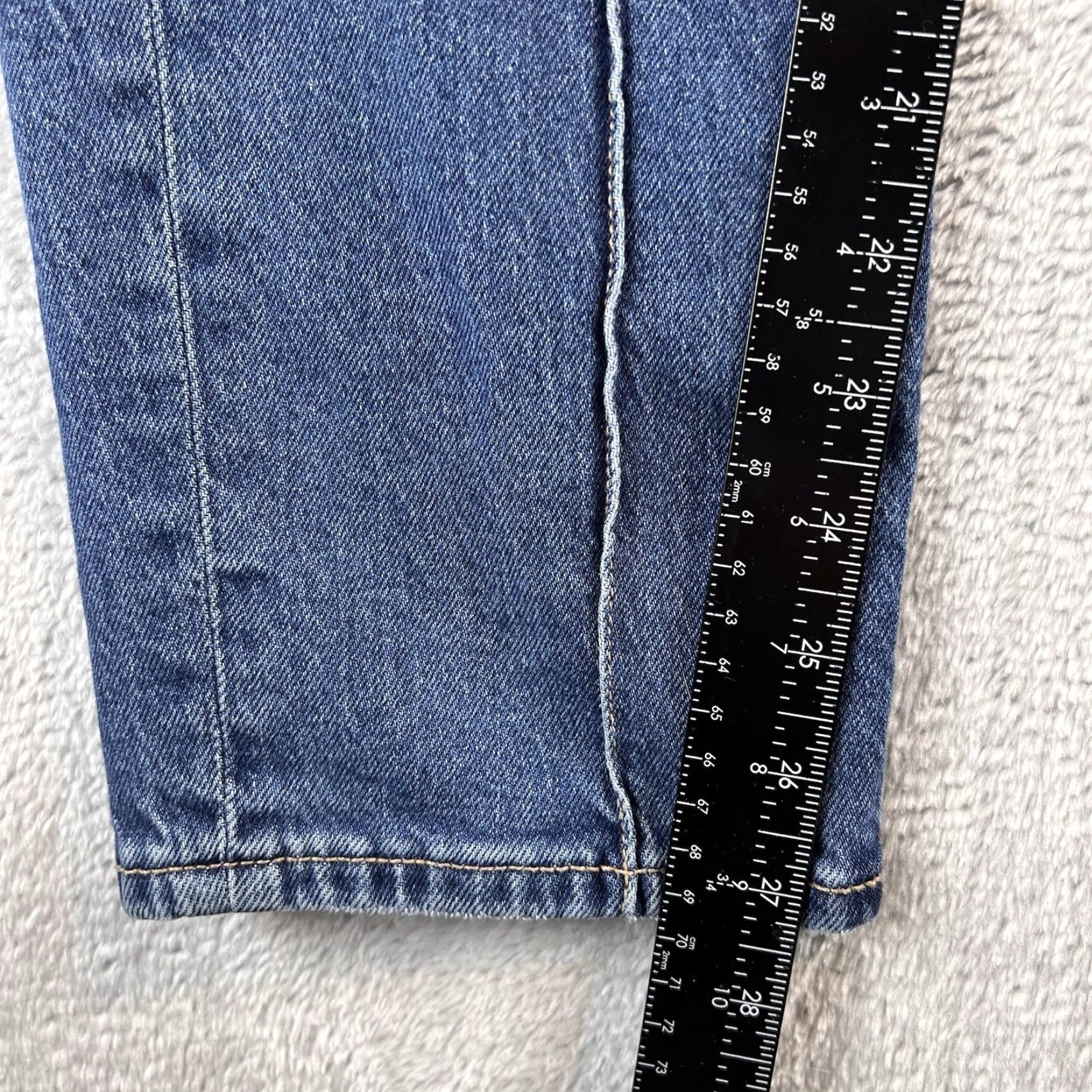 Vintage American Eagle Jeans Womens 4 Regular Light Blue 5-Pocket Zip Super High Rise Ankle Straight Preppy Denim 26x27 Regular Rise Plain No N/A Size 27" / US 4 / IT 40 - 7 Thumbnail