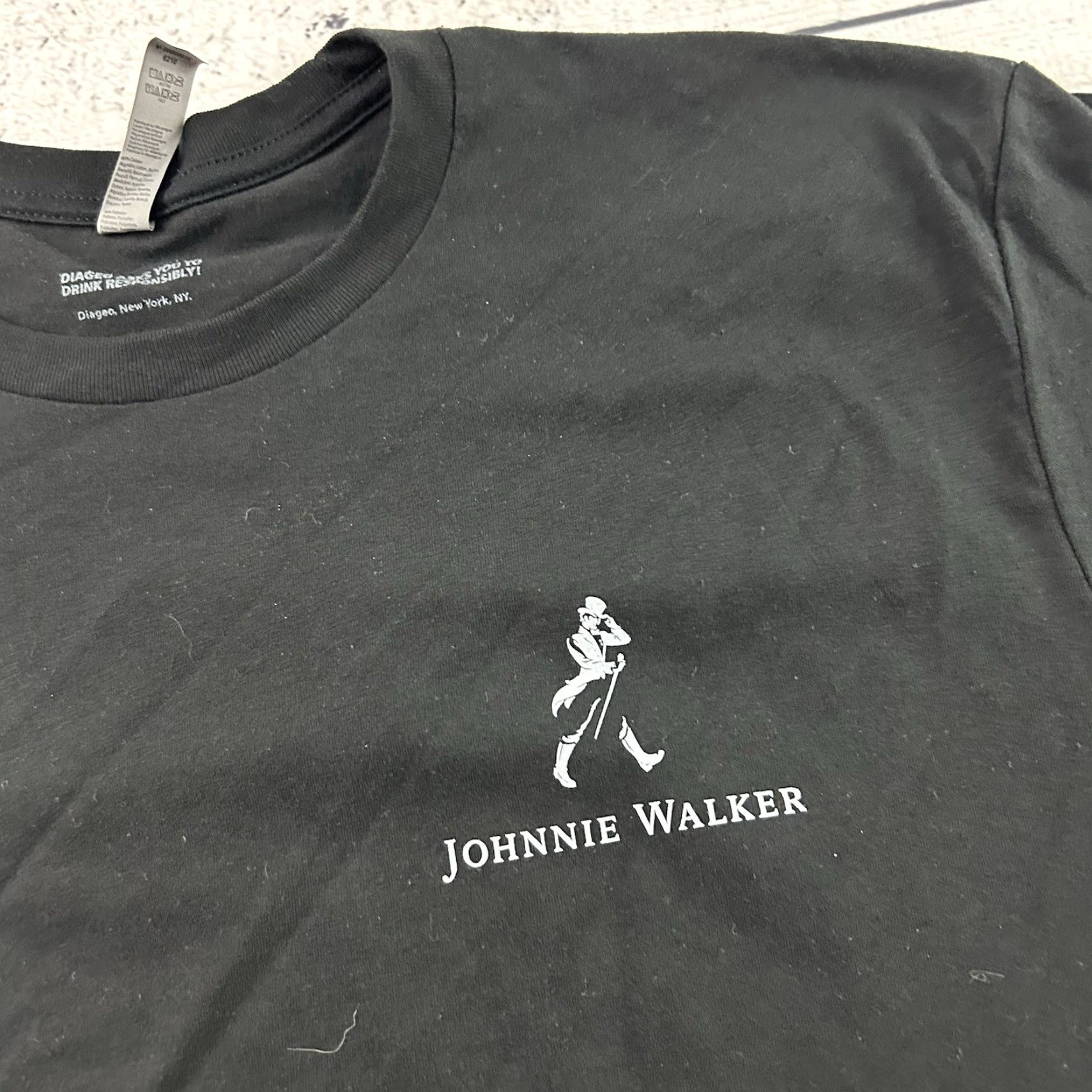 Vintage Johnnie Walker Short Sleeve T-Shirt Men’s Large Black Size US L / EU 52-54 / 3 - 2 Thumbnail