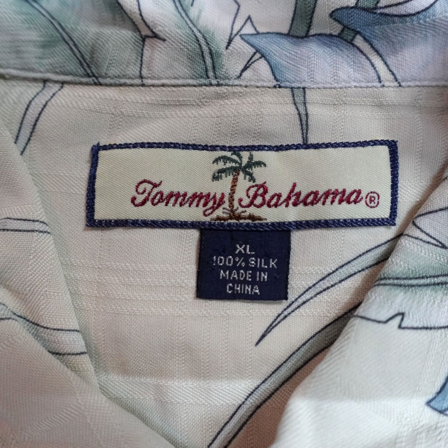 Tommy Bahama VINTAGE Tommy Bahama Mens Shirt XL Beige Short Sleeve Silk Floral Print Loop Collar Size US XL / EU 56 / 4 - 3 Thumbnail