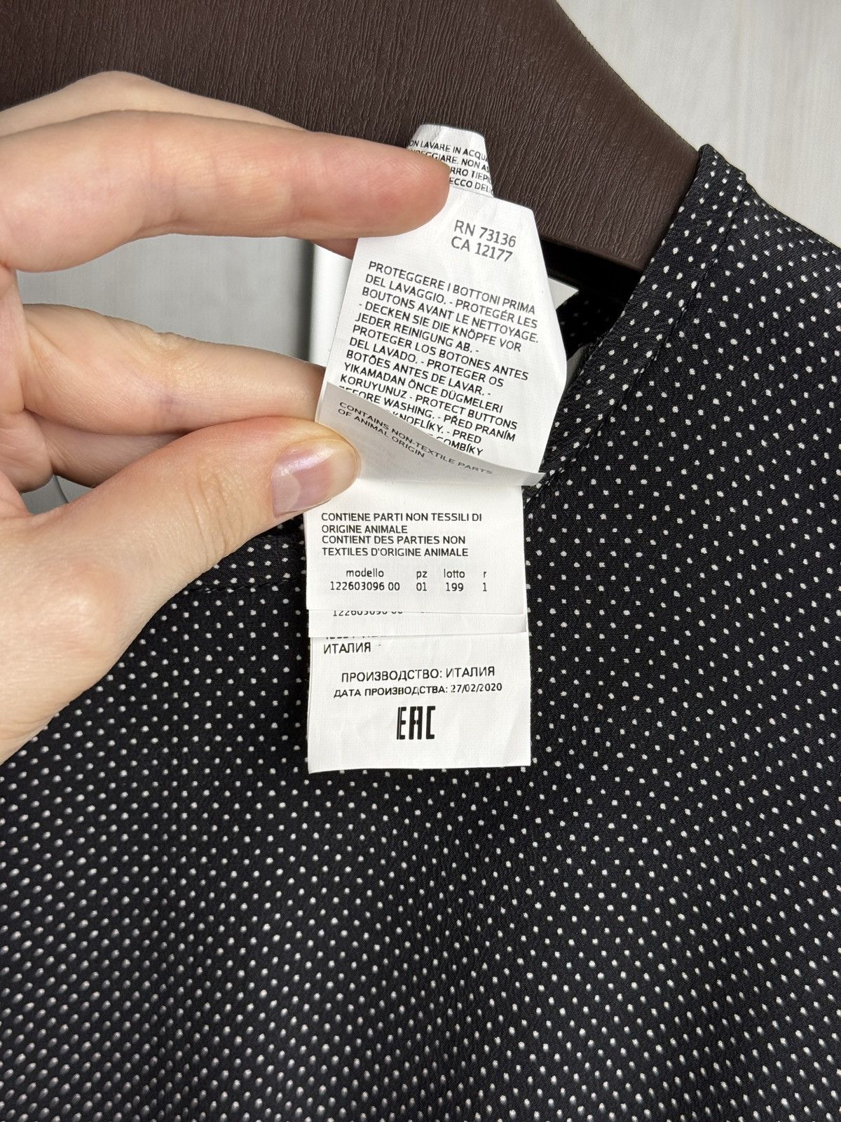 Max Mara Max Mara silk polka dot knee length made in Italy dress Size M / US 6-8 / IT 42-44 - 12 Thumbnail