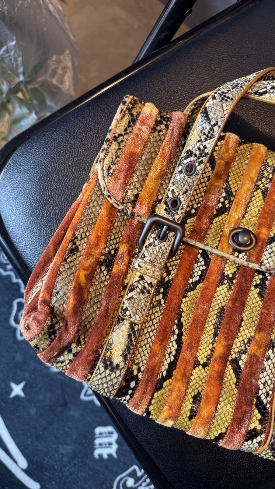 Bottega Veneta Bottega Veneta Fall 2011 Exotic Runway Handbag Size ONE SIZE - 16 Thumbnail