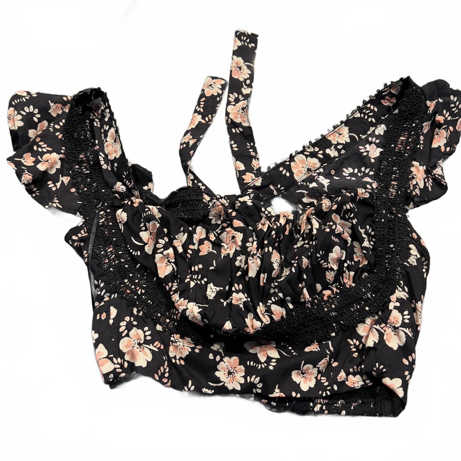Other Free The People Women's Black Floral Off-Shoulder Crop Top Size XS / US 0-2 / IT 36-38 - 2 Thumbnail