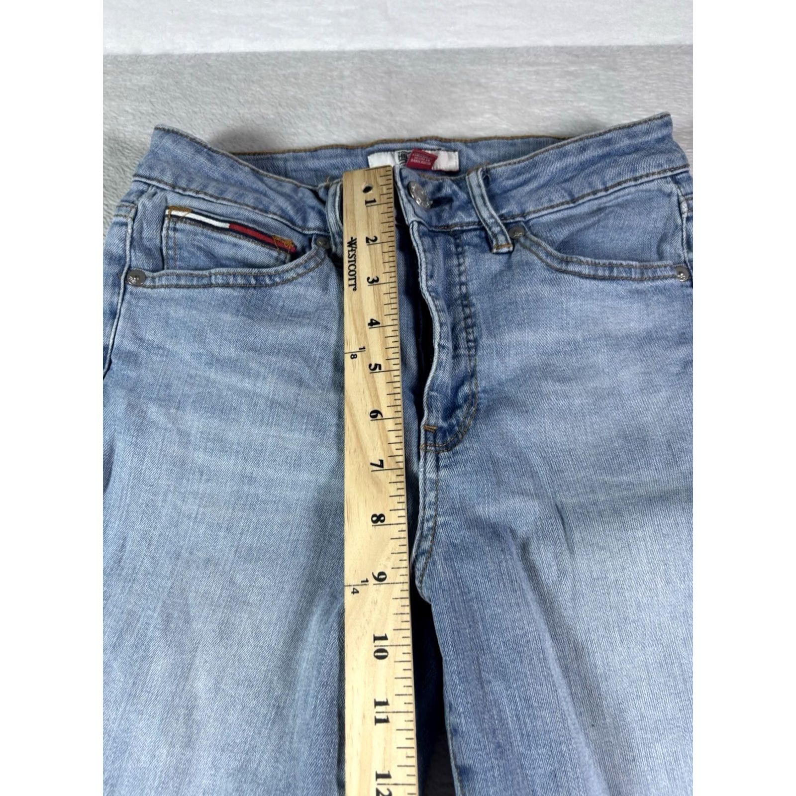 Tommy Hilfiger Tommy Hilfiger Jeans Women's Size 4 Blue Light Washed Straight Leg Denim Size 27" / US 4 / IT 40 - 3 Thumbnail