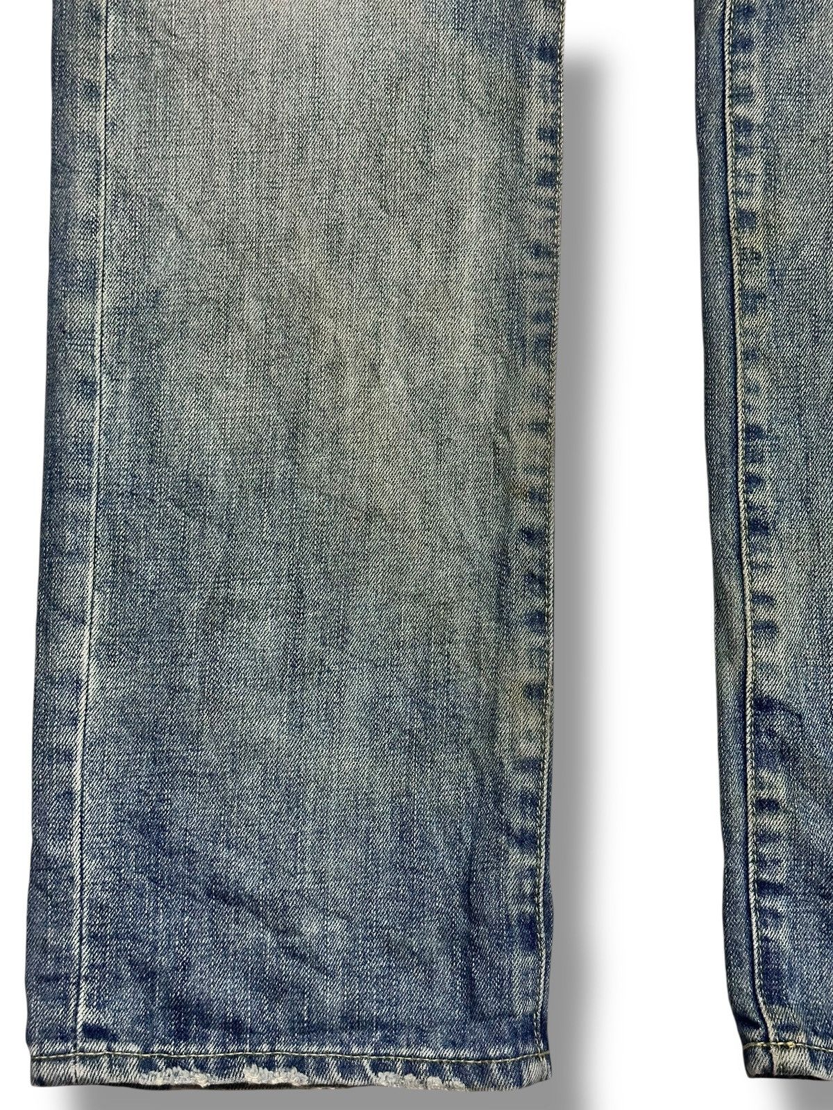 Uniqlo Uniqlo Vintage Distressed Distressed Regular Straight Faded Size US 32 / EU 48 - 9 Thumbnail