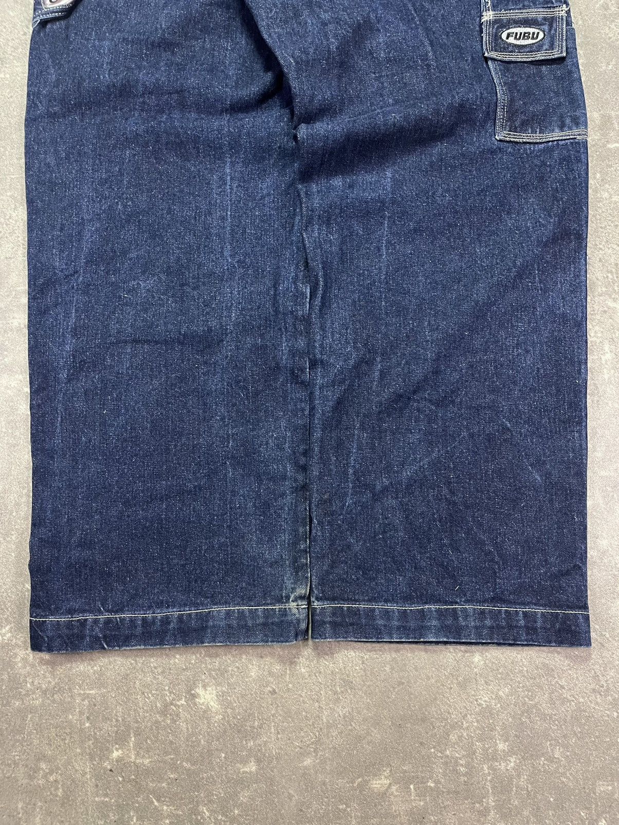 Fubu 90s/00s Fubu Vintage Big Logo Baggy Carpenter Denim Jeans 34 Size US 34 / EU 50 - 18 Thumbnail