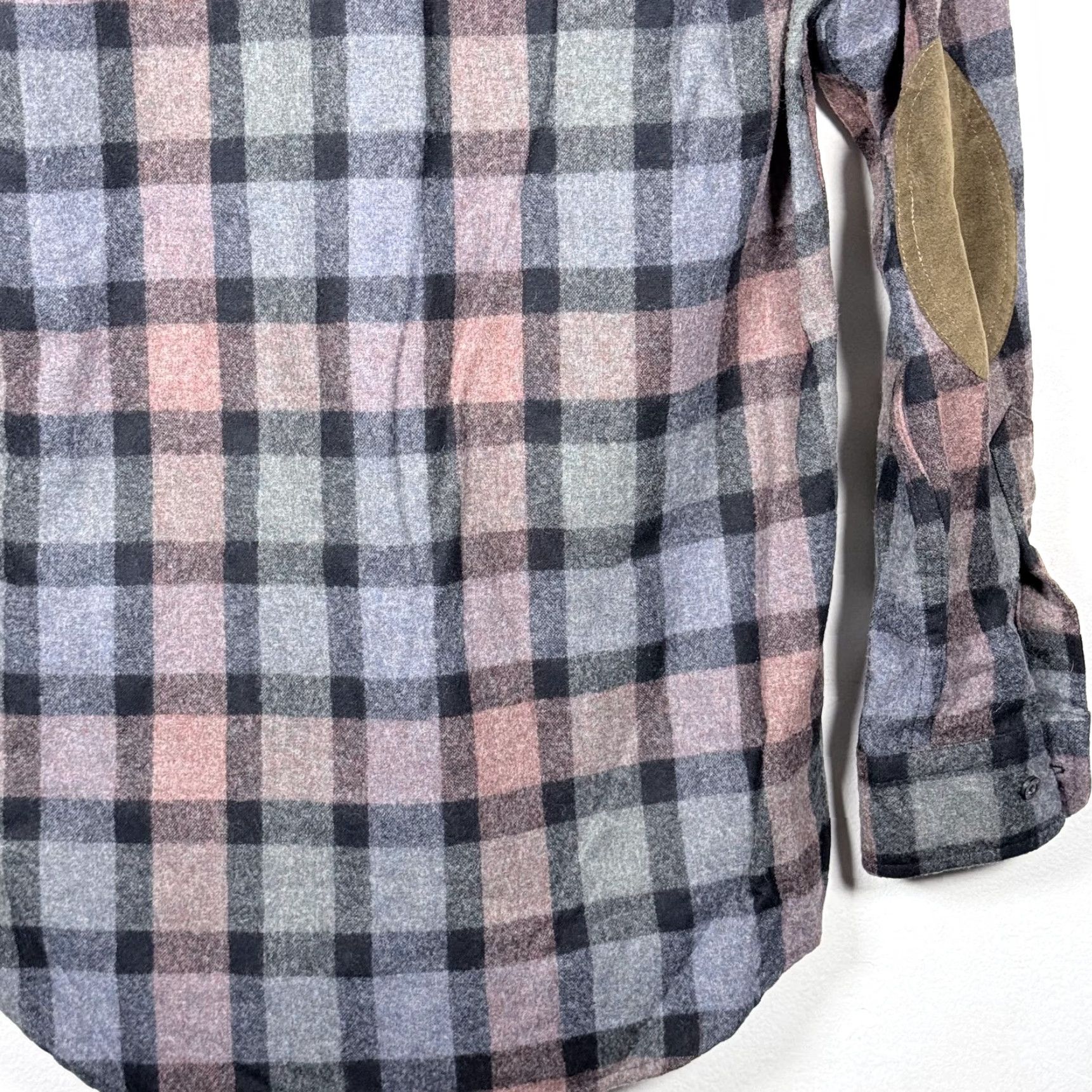 Pendleton VINTAGE Pendleton Shirt Gray Plaid Elbow Patch Men's Medium Size US M / EU 48-50 / 2 - 6 Thumbnail