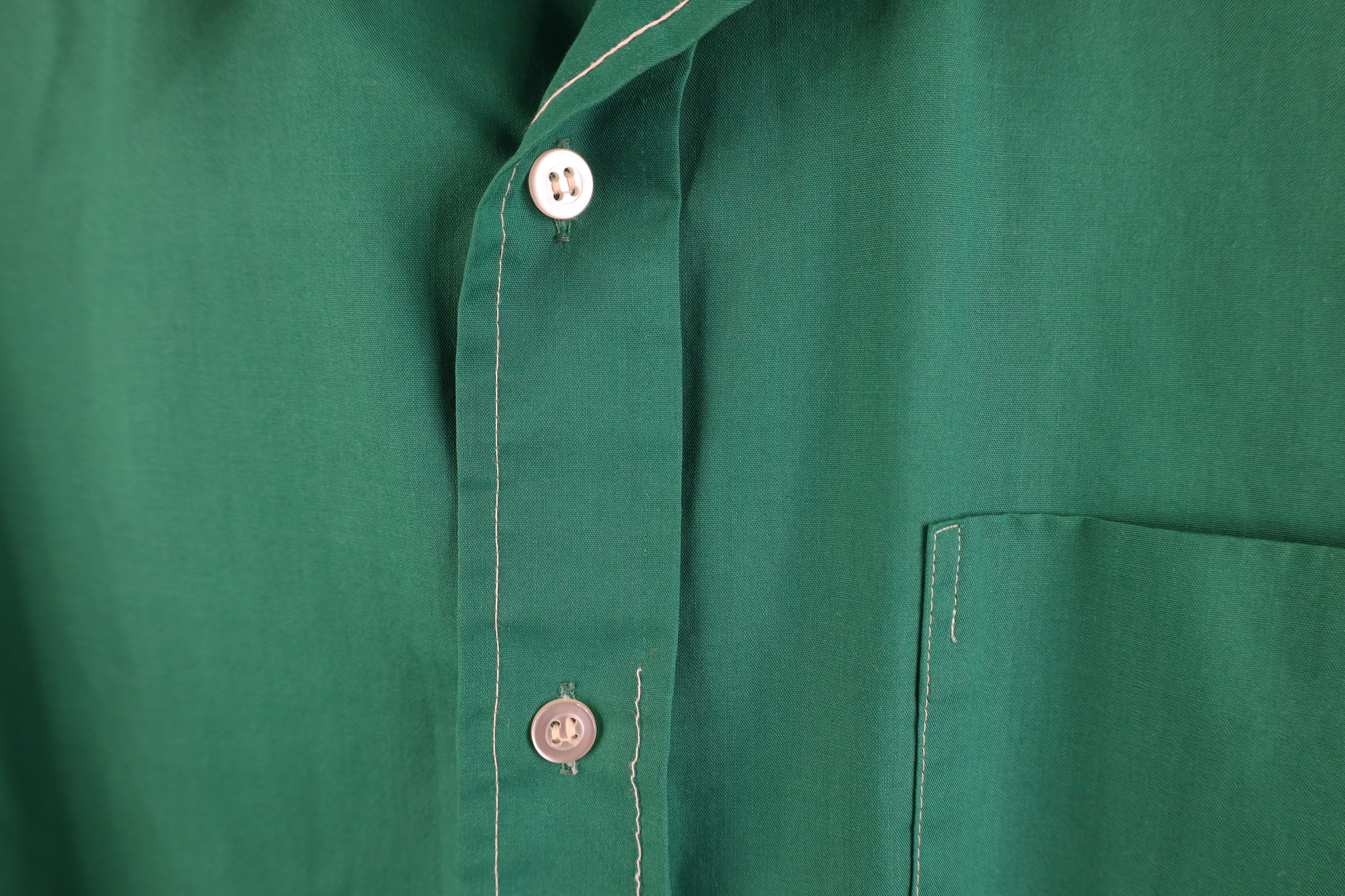 Vintage Vintage 70s Streetwear Short Sleeve Collared Button Shirt Size US XL / EU 56 / 4 - 4 Thumbnail