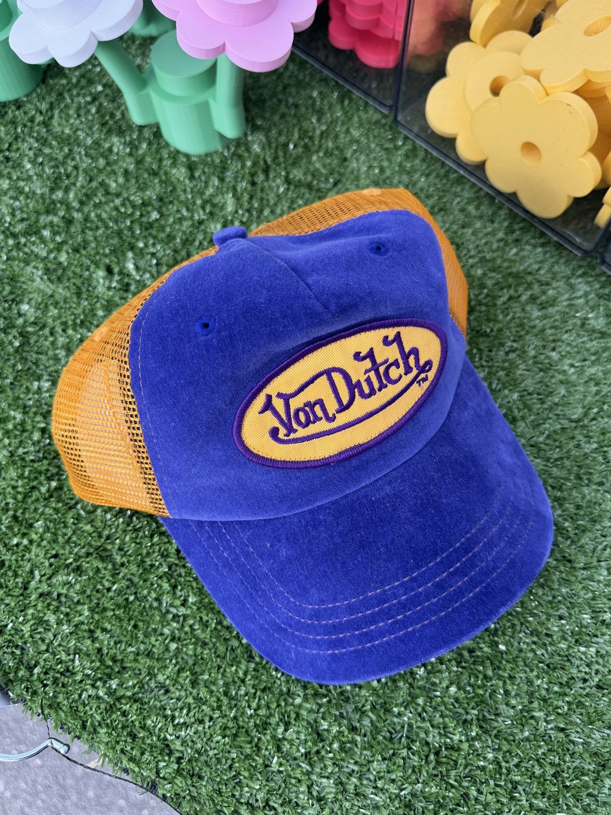 Von Dutch Vintage Suede Von Dutch Purple and Gold Lakers Trucker Hat Size ONE SIZE - 1 Thumbnail
