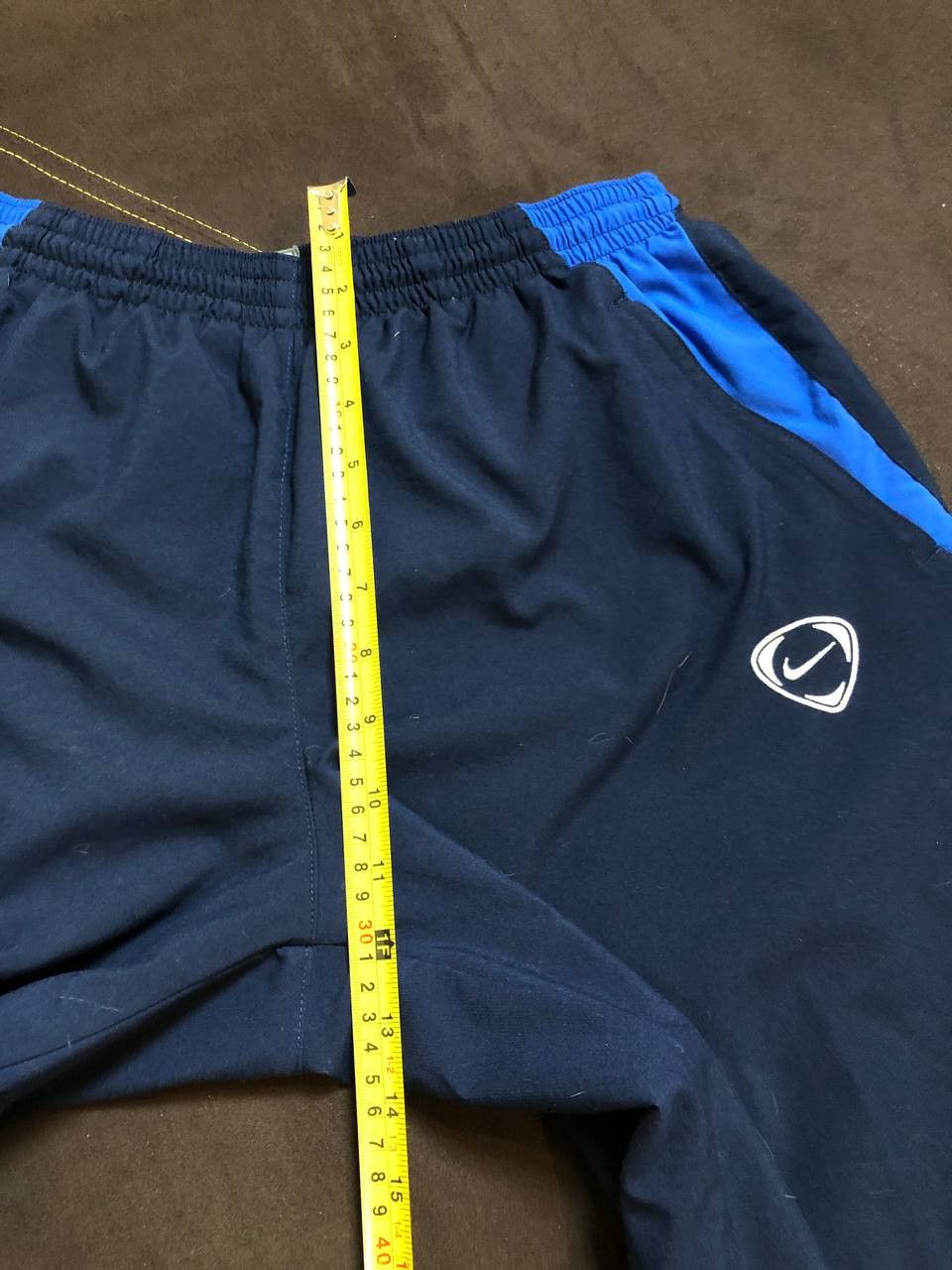 Nike Vintage Nike Track Pants 00s Nylon Swoosh Y2K Size US 34 / EU 50 - 9 Thumbnail