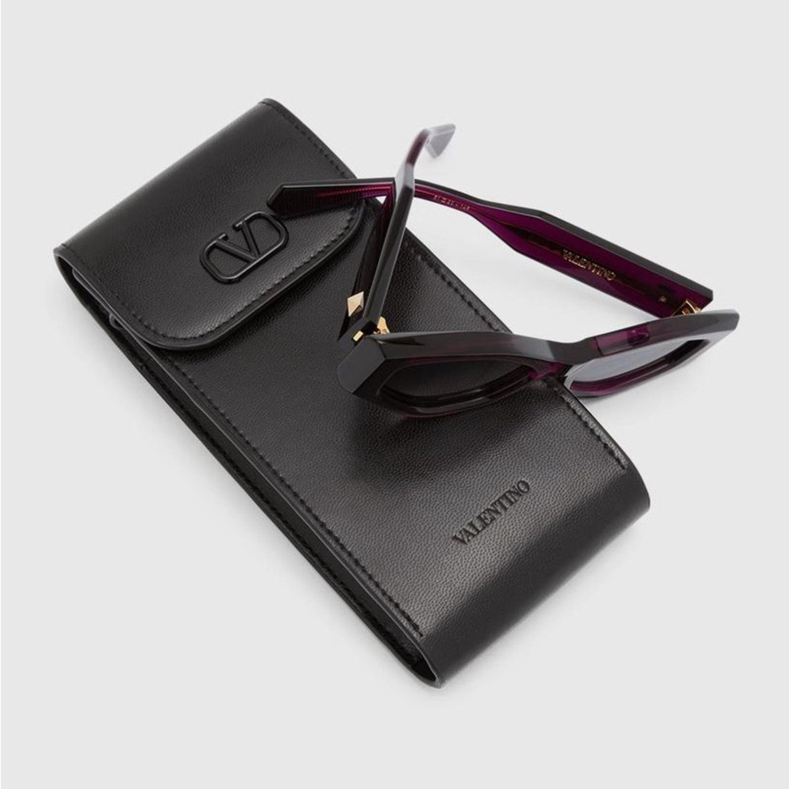Valentino New! Valentino VLS 101B Purple Geometric Sunglasses Size ONE SIZE - 14 Thumbnail