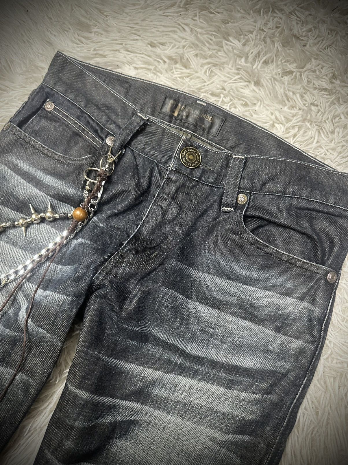 If Six Was Nine rare 00s japanese brand back number waxed denim jeans Size US 32 / EU 48 - 2 Thumbnail