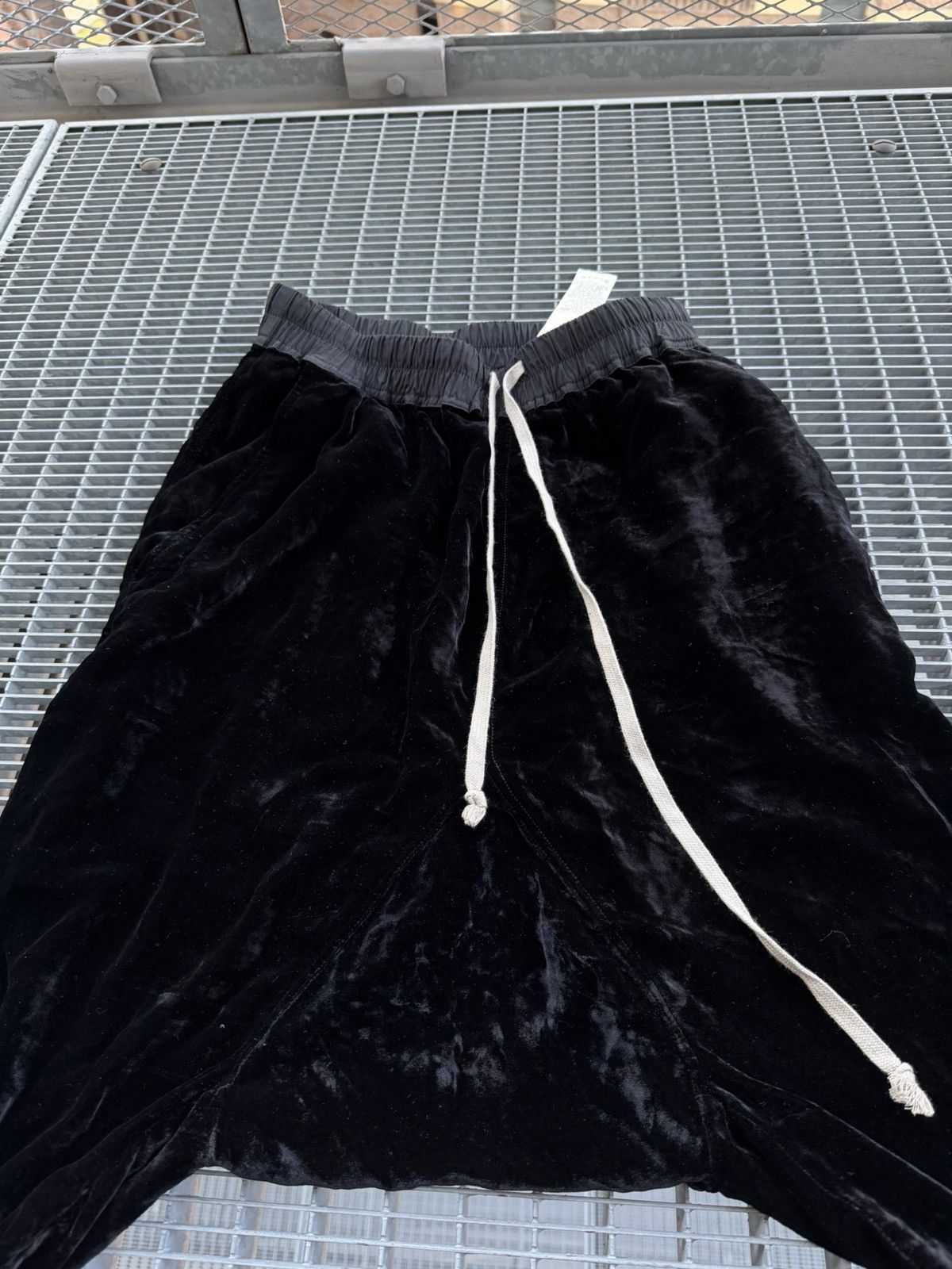 Rick Owens Rick Owens Velour Pants Size 28" / US 6 / IT 42 - 7 Thumbnail
