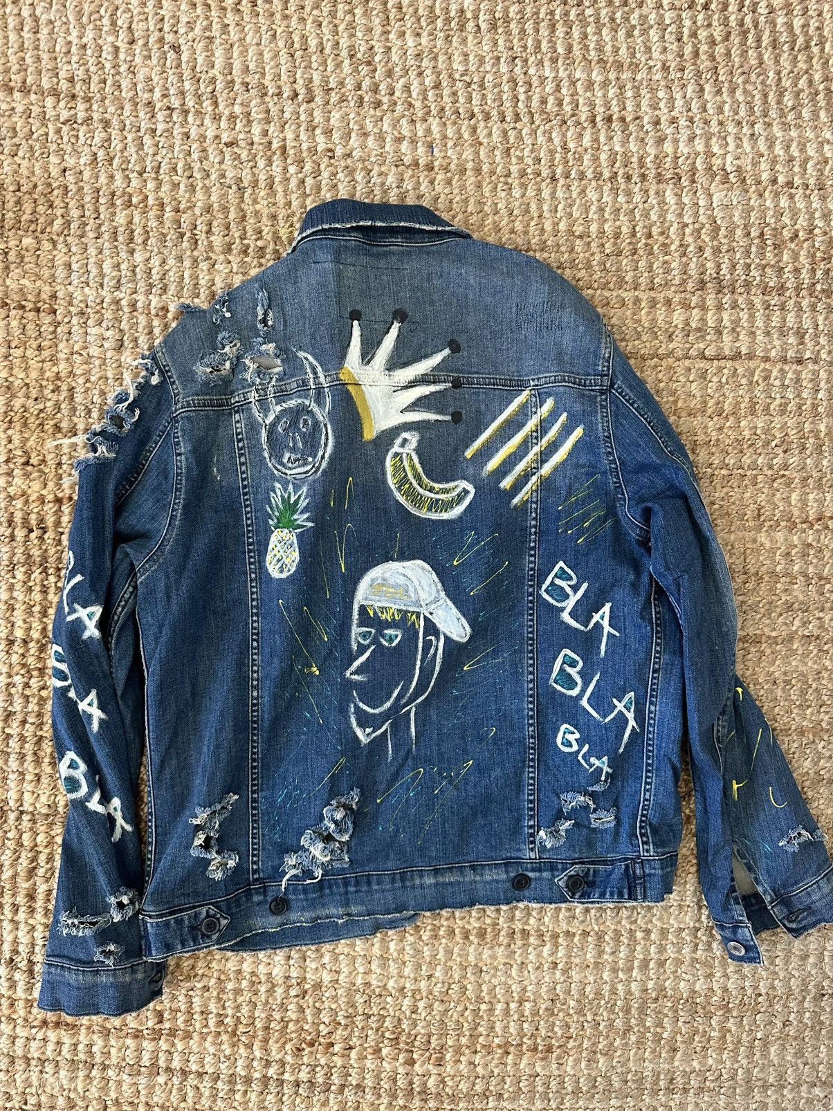 JUNK de LUXE JUNK DE LUXE DISTRESSED DENIM JACKET HAND-PAINTED SIZE XL Size XL / US 12-14 / IT 48-50 - 6 Thumbnail