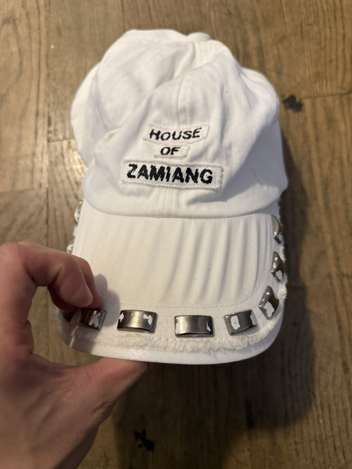 Undercover SS06 chuut studded house of zamiang har
