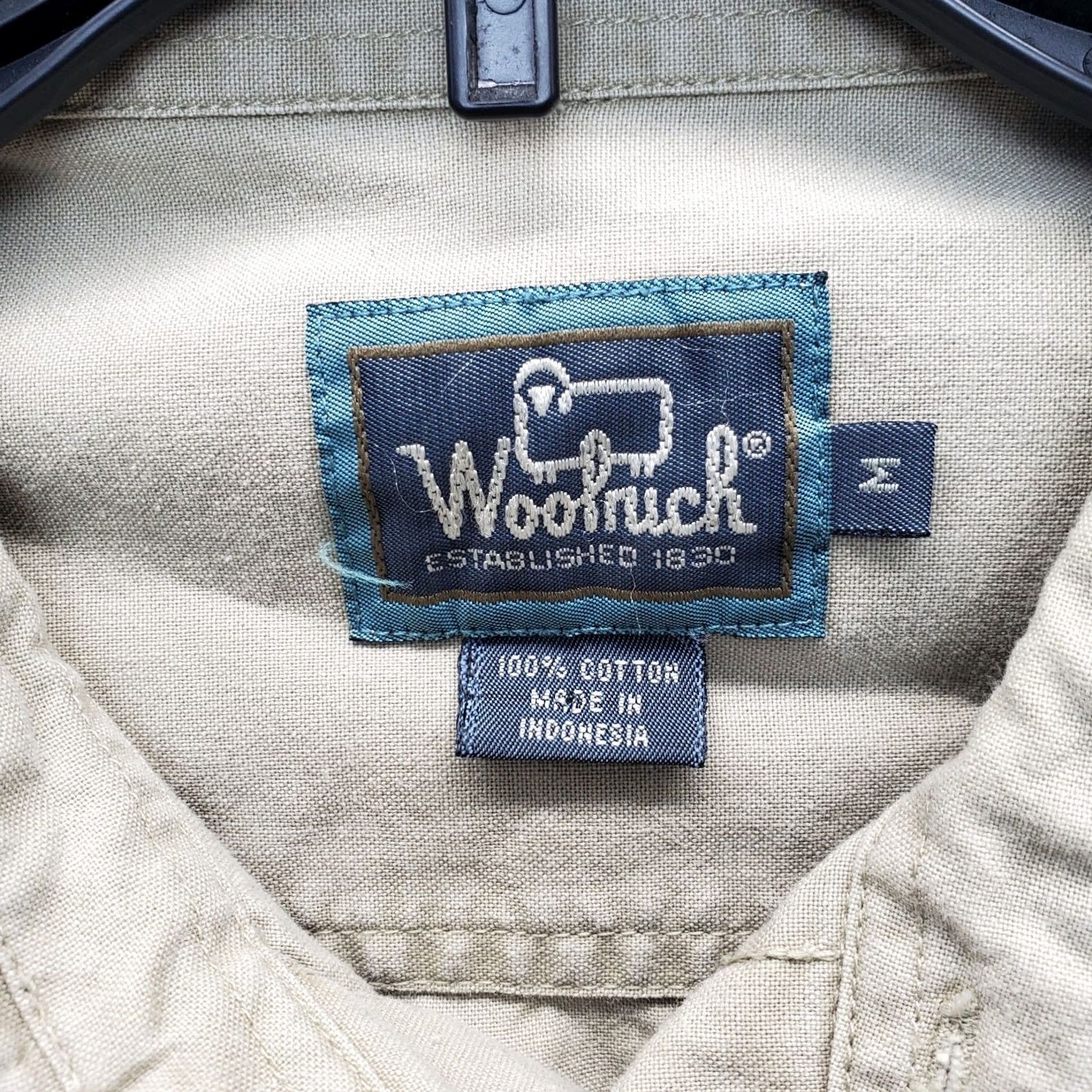 Vintage Woolrich Mens Button-Up Shirt Brown 100% Cotton Long Sleeve Collared Casual Shirt M Size US M / EU 48-50 / 2 - 6 Thumbnail