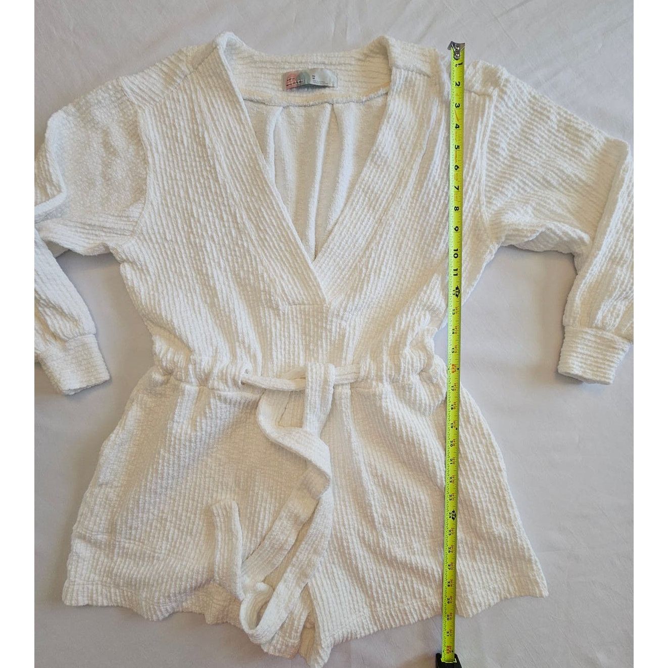 Free People EUC Free People FP Beach White Greta Romper Cover-Up XS Size 26" / US 2 / IT 38 - 7 Thumbnail