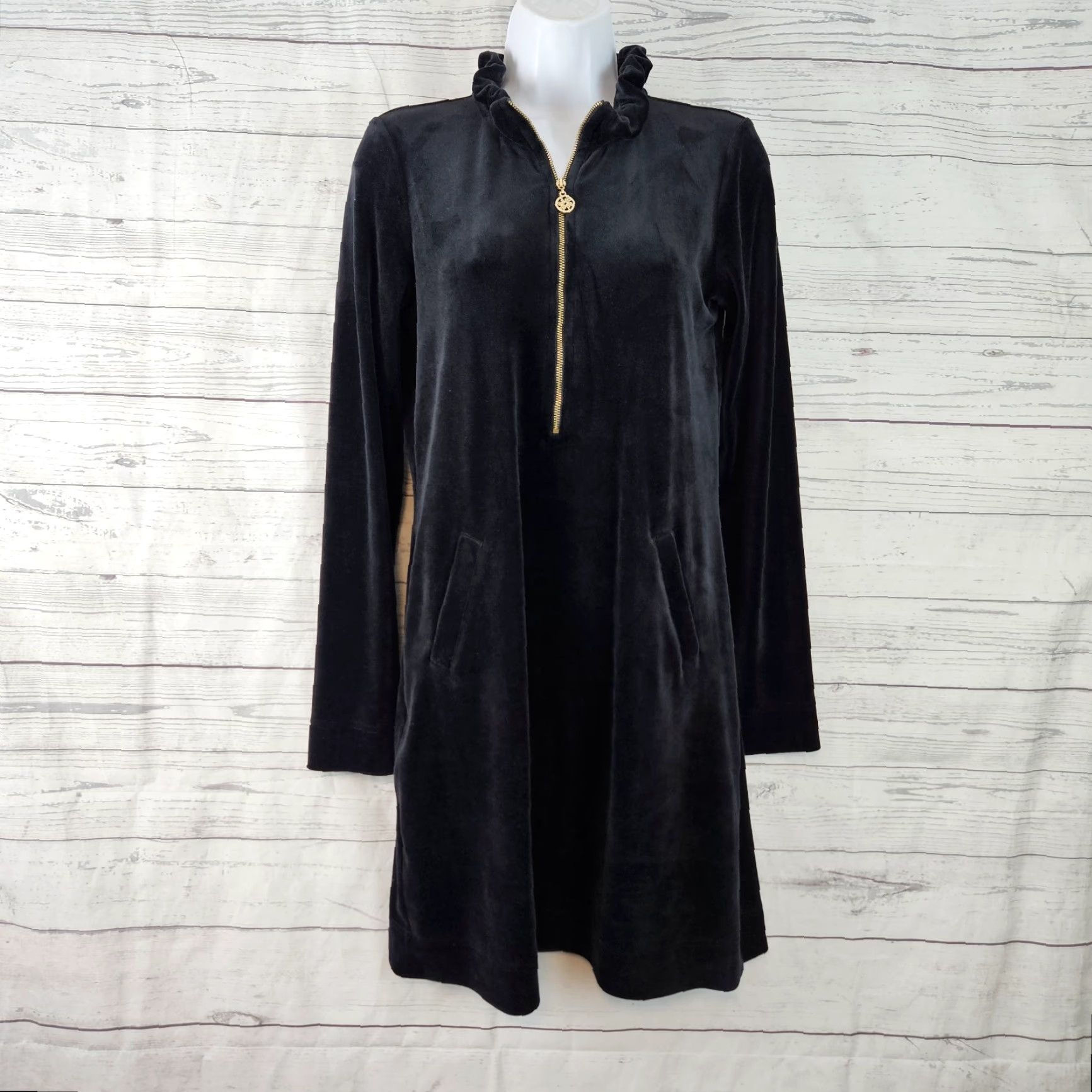 Lilly Pulitzer VINTAGE Lilly Pulitzer Womens Velour Popover Dress Sz Small Solid Black Long Sleeve Size S / US 4 / IT 40 - 2 Thumbnail