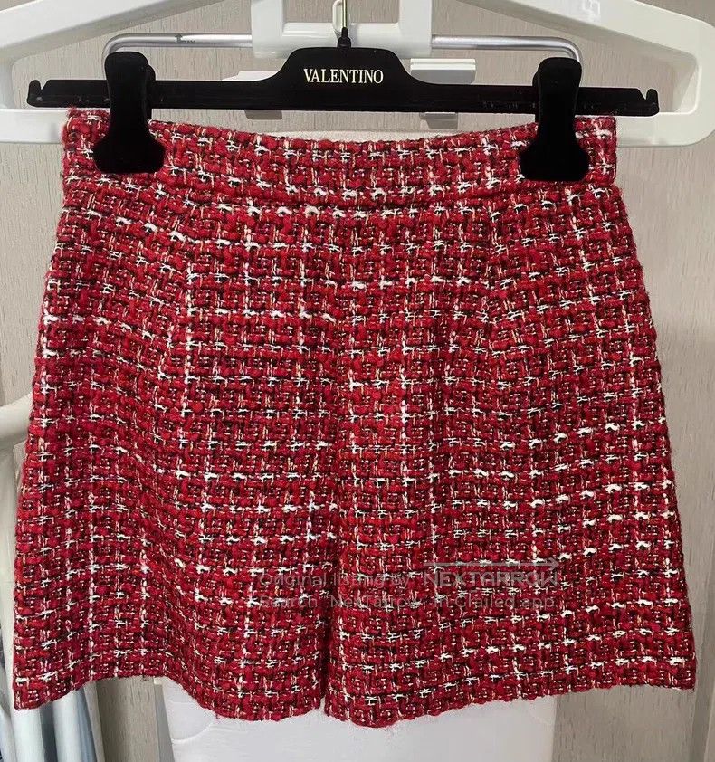 Valentino Valentino High-waisted shorts Size 35" - 2 Thumbnail