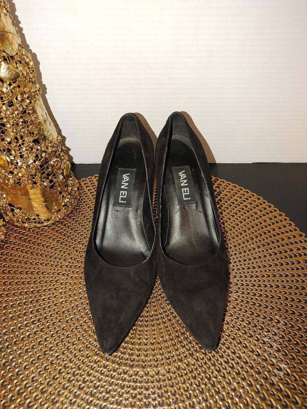 VANELI VANELi Dorcet Suede Heels Size 6.5M Size US 6.5 / IT 36.5 - 1 Thumbnail