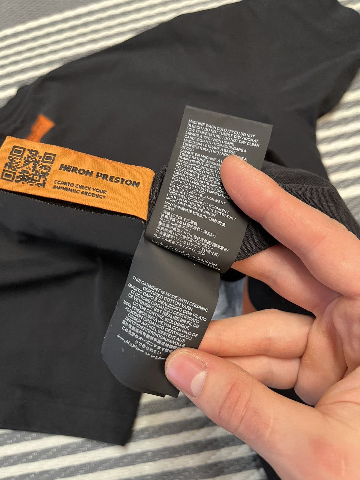 Heron Preston Heron Preston Black 'Heron' T-Shirt Size US XL / EU 56 / 4 - 7 Thumbnail