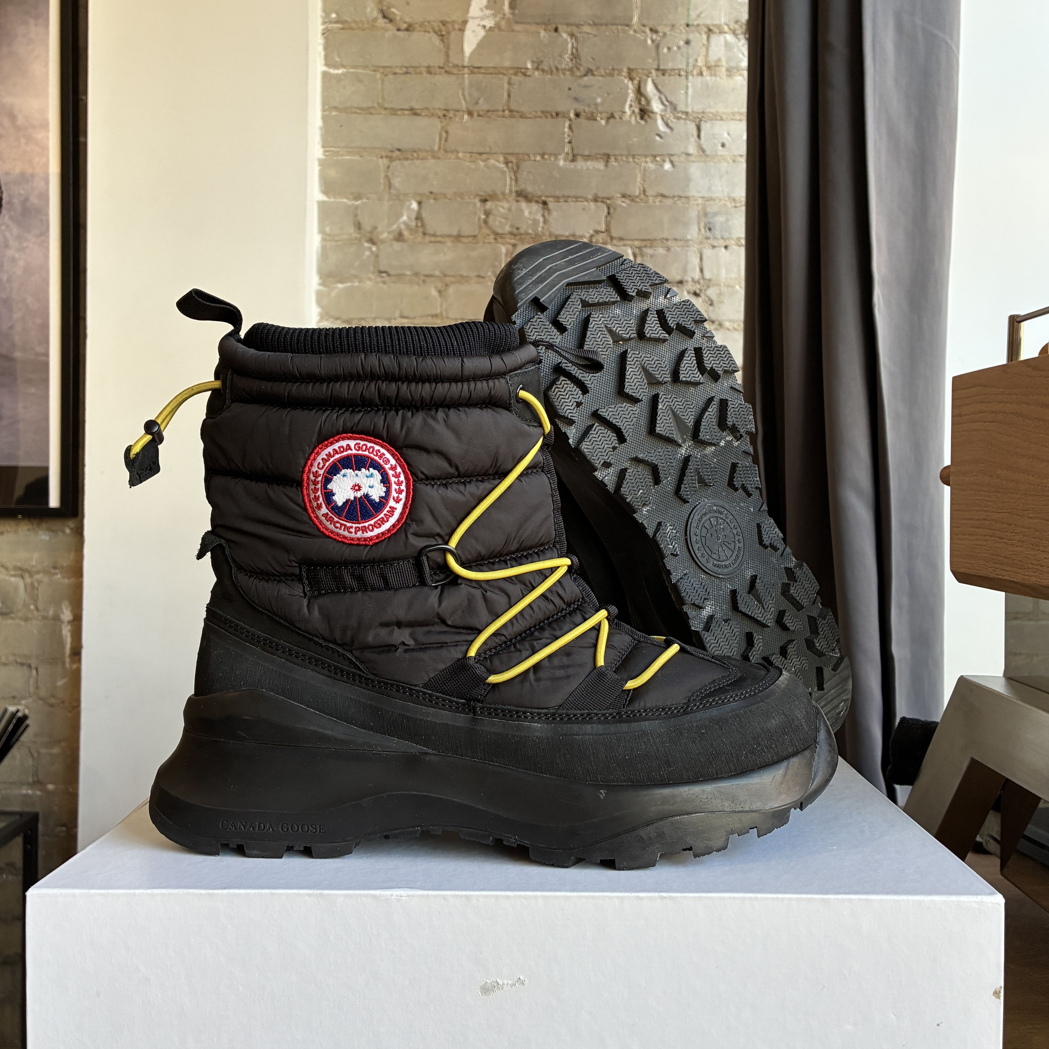 Canada Goose Canada Goose Toronto Boots Size US 10 / EU 43 - 1 Thumbnail