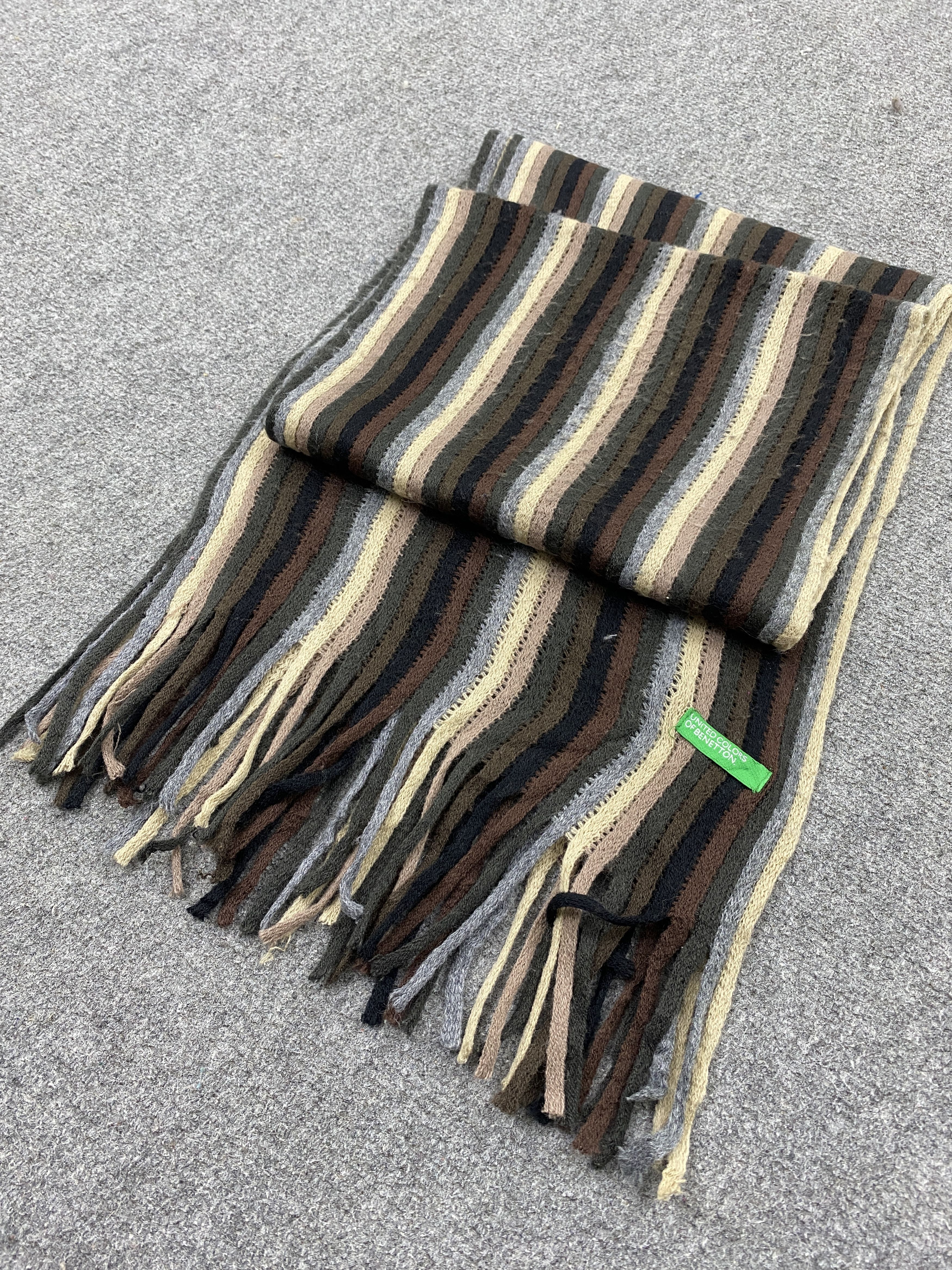 Benetton United Colors Of Benetton Scarf /Muffler /Neckwear - SC0053 Size ONE SIZE - 11 Thumbnail