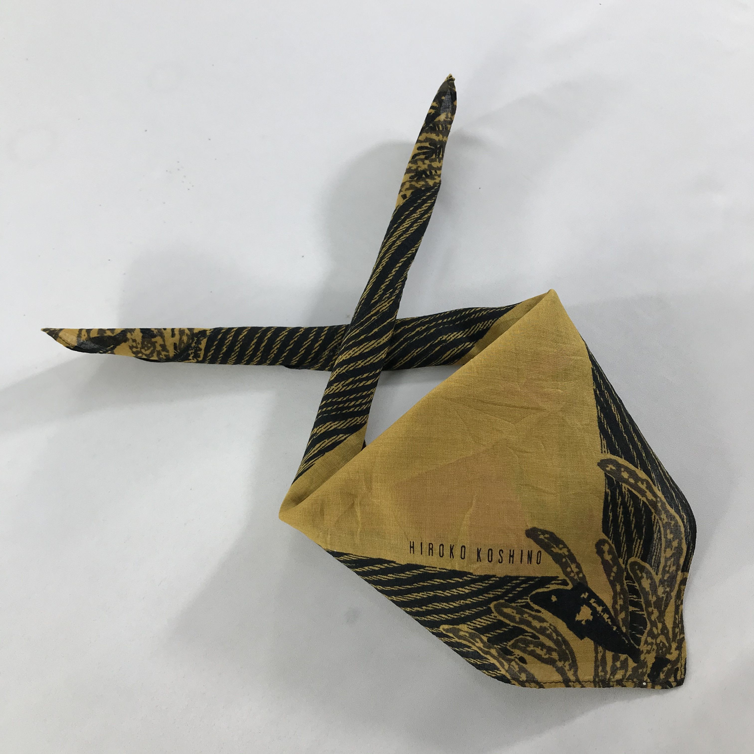 Hiroko Koshino Homme × Vintage Hiroko Koshino Bandana / Handkerchief / Neckerchief - S1521 Size ONE SIZE - 4 Thumbnail