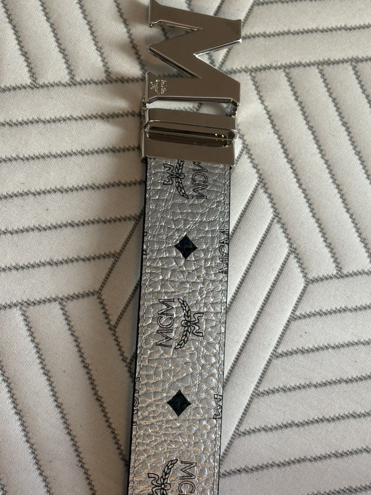 MCM MCM Metallic Belt Size 34 - 2 Thumbnail