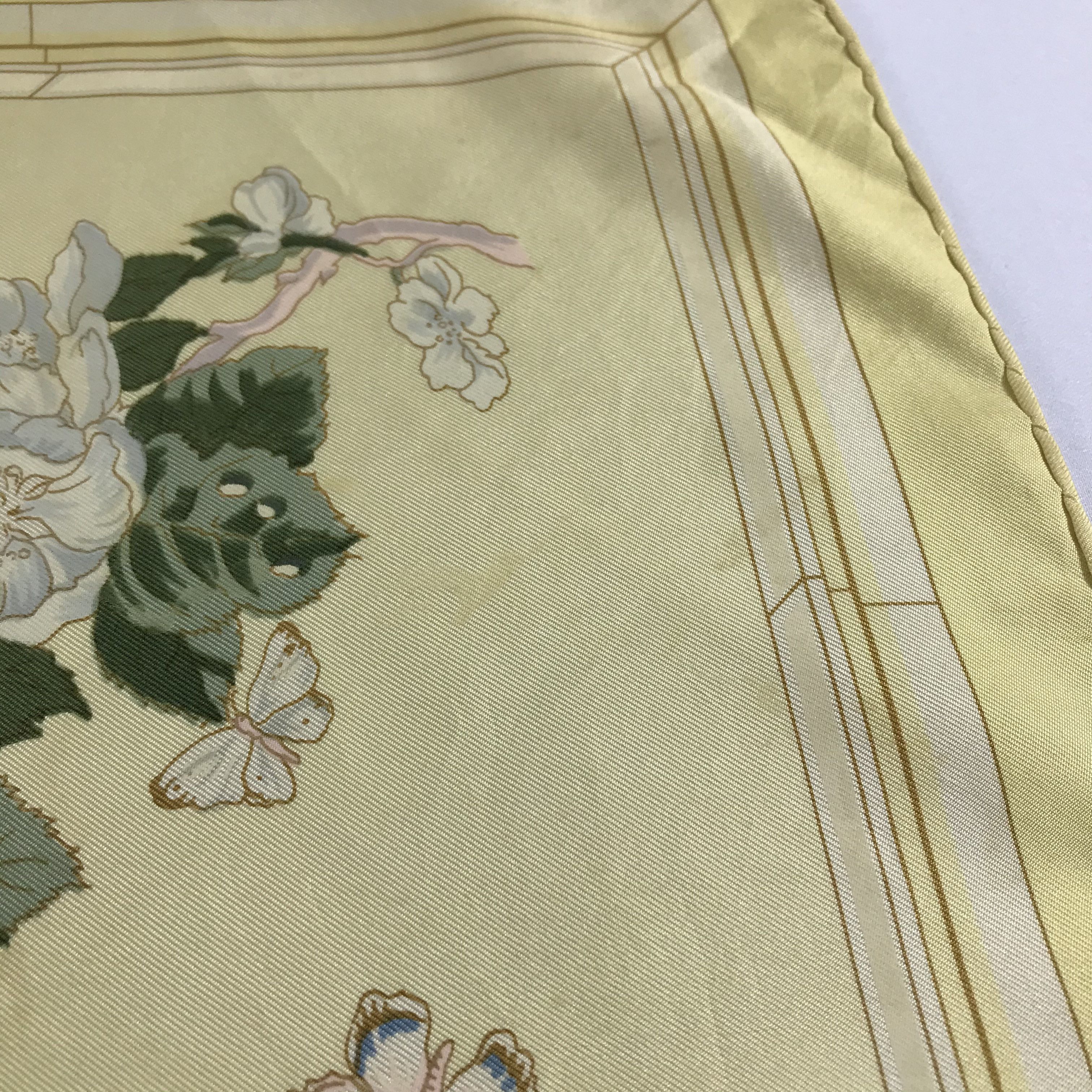 Vintage Hermes Silk Scarf Quai Aux Fleurs Floral Baroque -M09 Size ONE SIZE - 12 Thumbnail