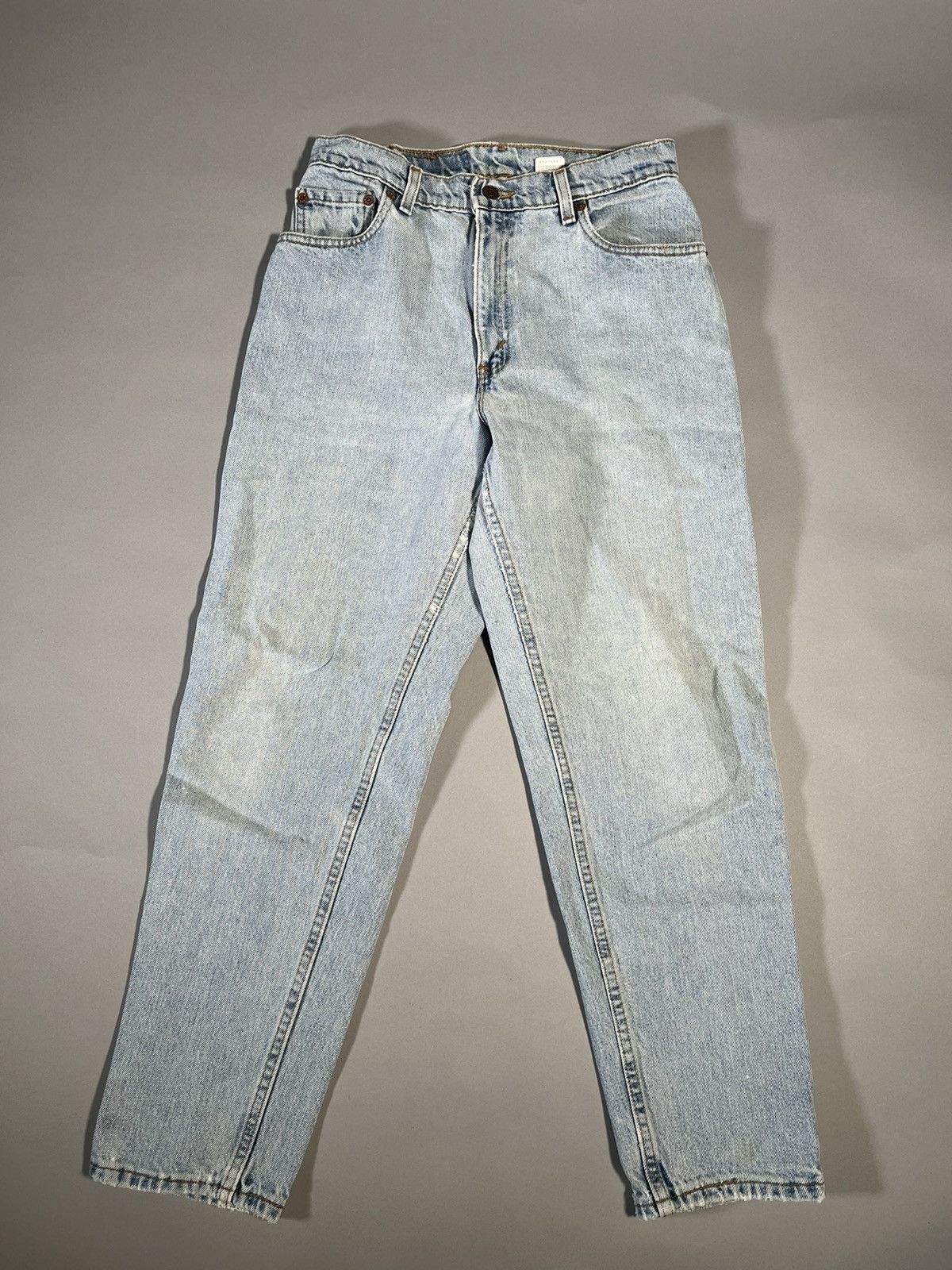 Levi's Vintage Light Wash Levi 550’s Size 32" / US 10 / IT 46 - 1 Thumbnail