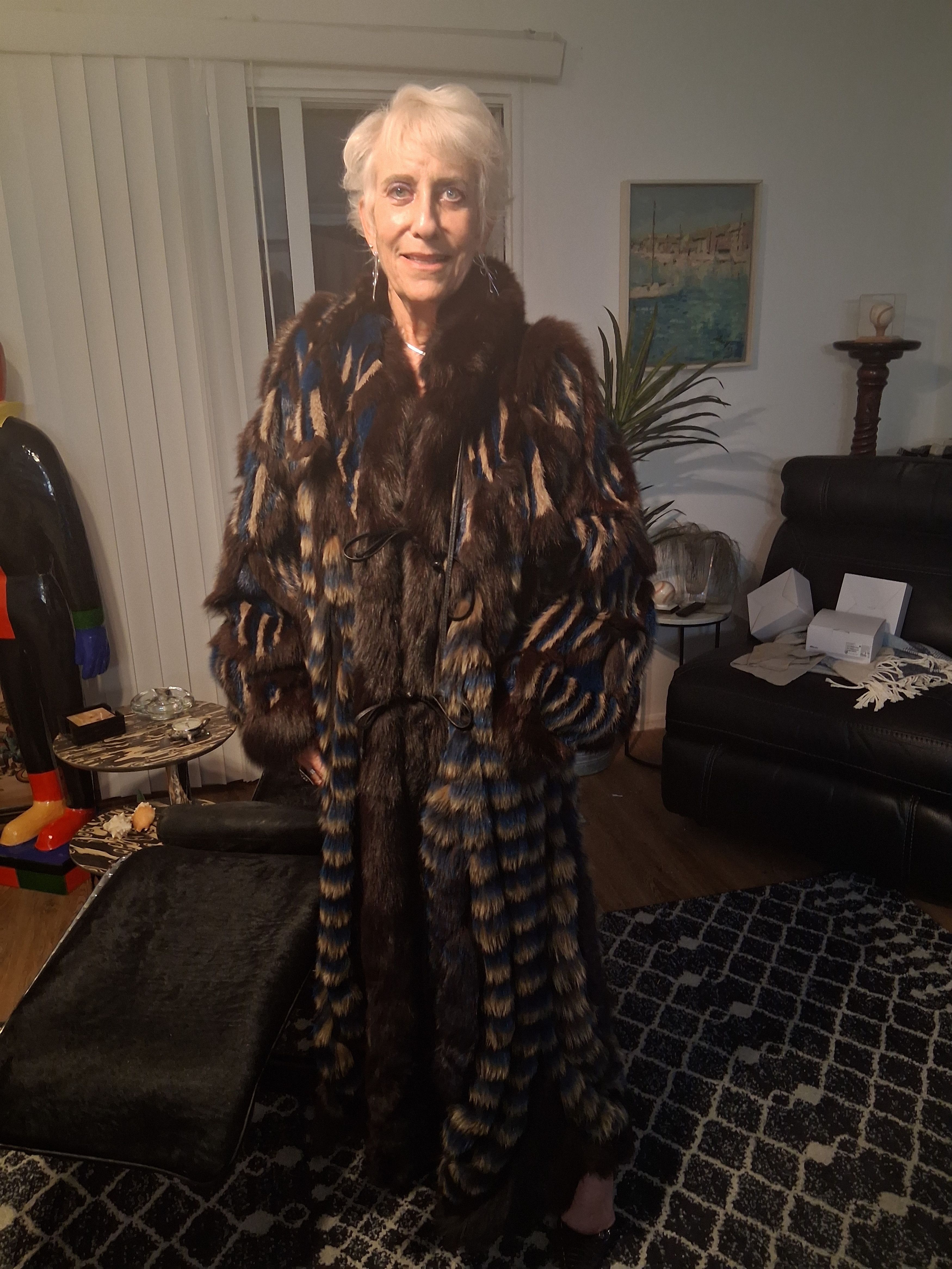 Other 1970s Grunstein Couture Mink & Raccoon Coat (70s, Finland) Size M / US 6-8 / IT 42-44 - 1 Thumbnail