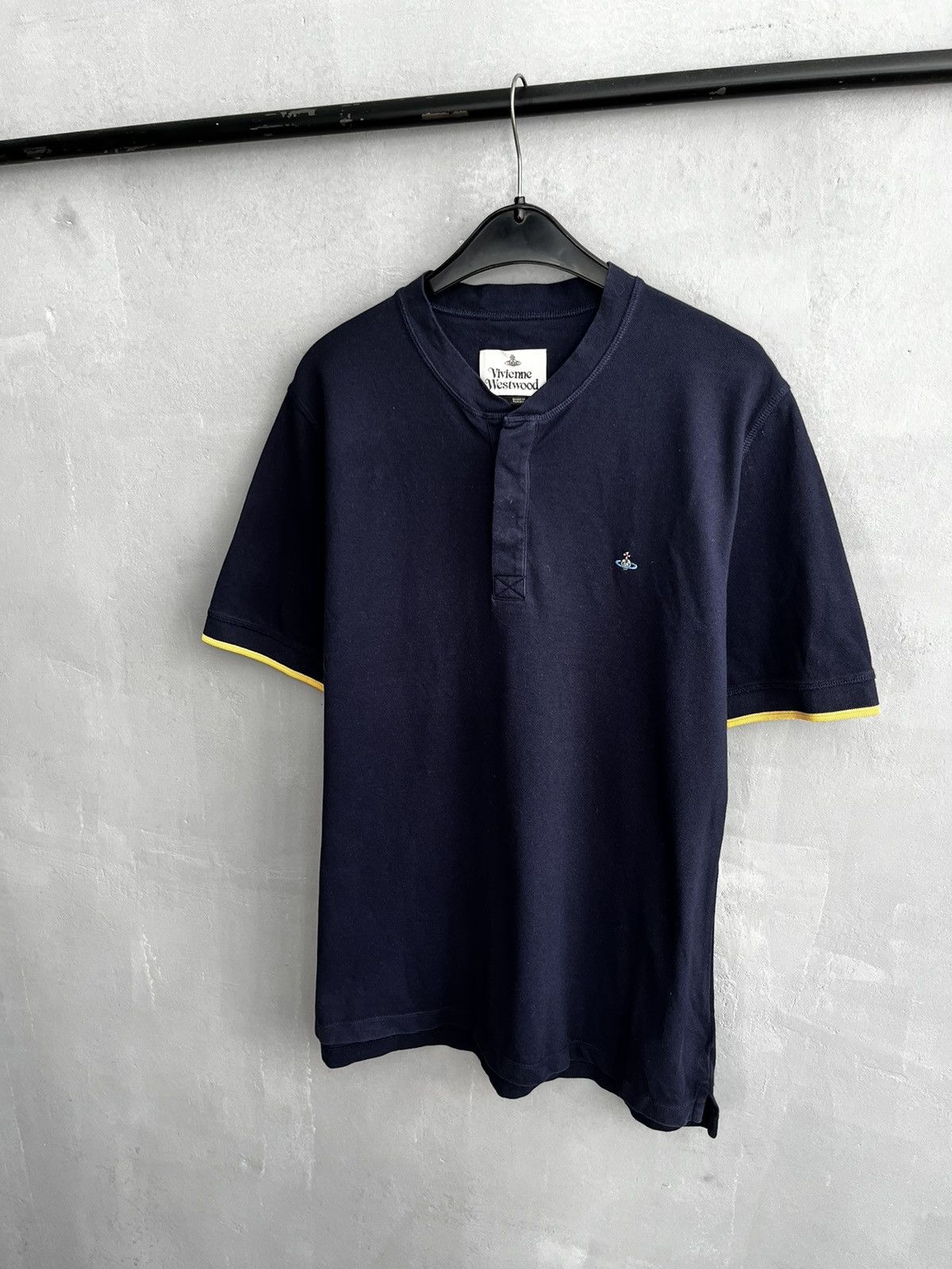 Vivienne Westwood Vivienne Westwood polo shirt size L Size US L / EU 52-54 / 3 - 5 Thumbnail