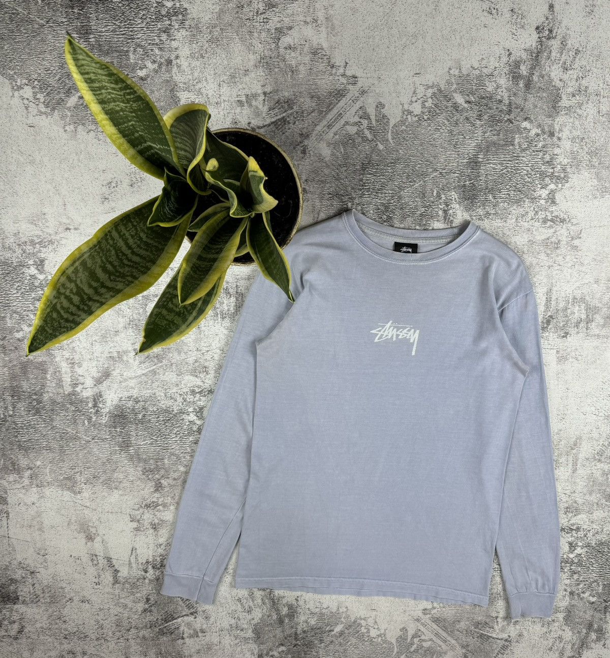 Stussy Stussy Center Logo Basic Blue Streetwear Longsleeve T Shirt Size US S / EU 44-46 / 1 - 1 Thumbnail