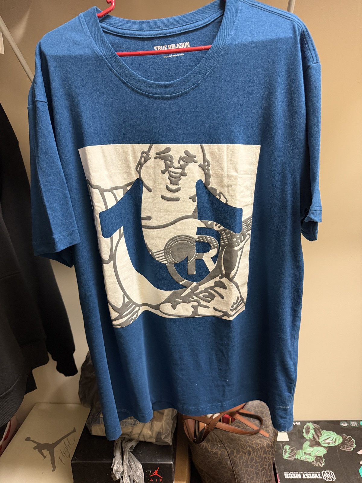 True Religion True Religion size 3xl- 2 tshirts for 1 Size US XXL / EU 58 / 5 - 1 Thumbnail