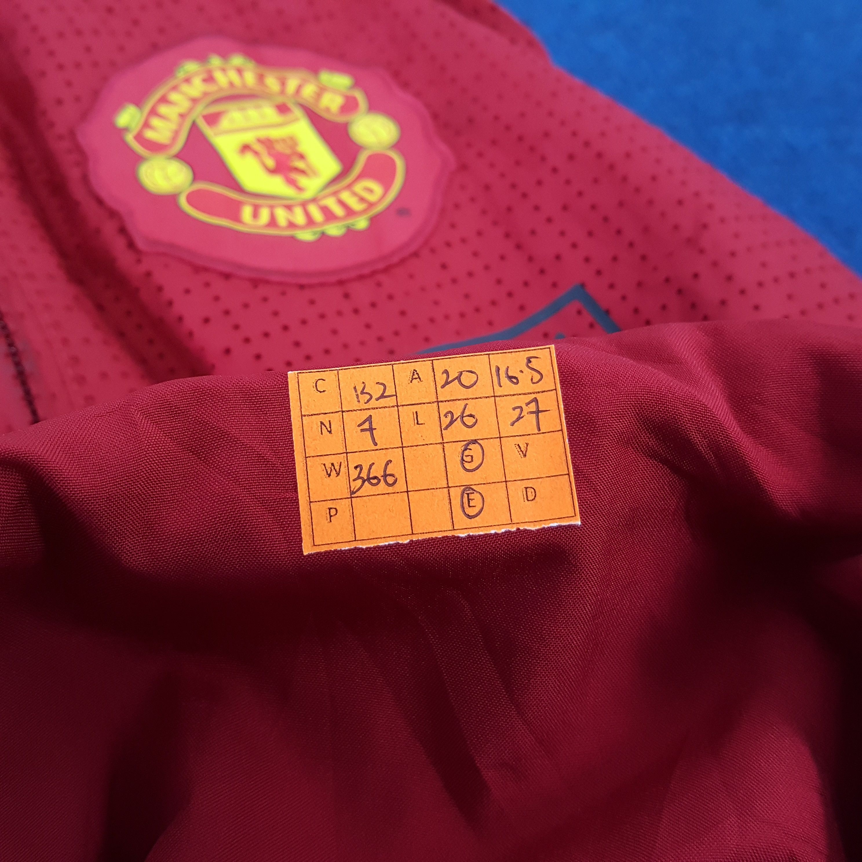 Nike × Vintage Vintage Nike Manchester United Football Training Zip Jacket Size US S / EU 44-46 / 1 - 12 Thumbnail