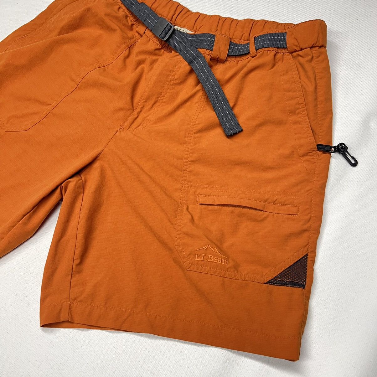 L.L. Bean × Vintage LL Bean Shorts Regular Orange Nylon Lined Belted Pockets Size US 36 / EU 52 - 2 Thumbnail