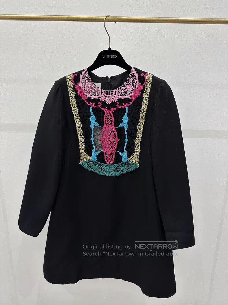 Valentino Valentino Long sleeve lace dress Size S / US 4 / IT 40 - 1 Thumbnail