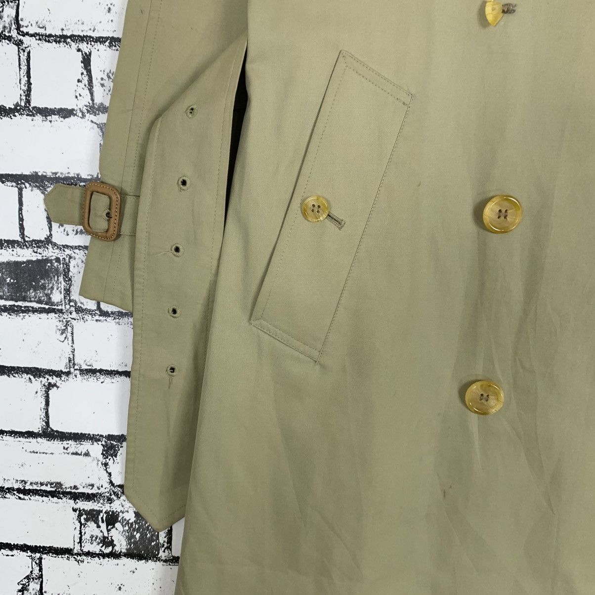 Burberry × Designer × Vintage Vintage Burberrys Trench Coat Woman Size Medium Size L / US 10 / IT 46 - 4 Thumbnail