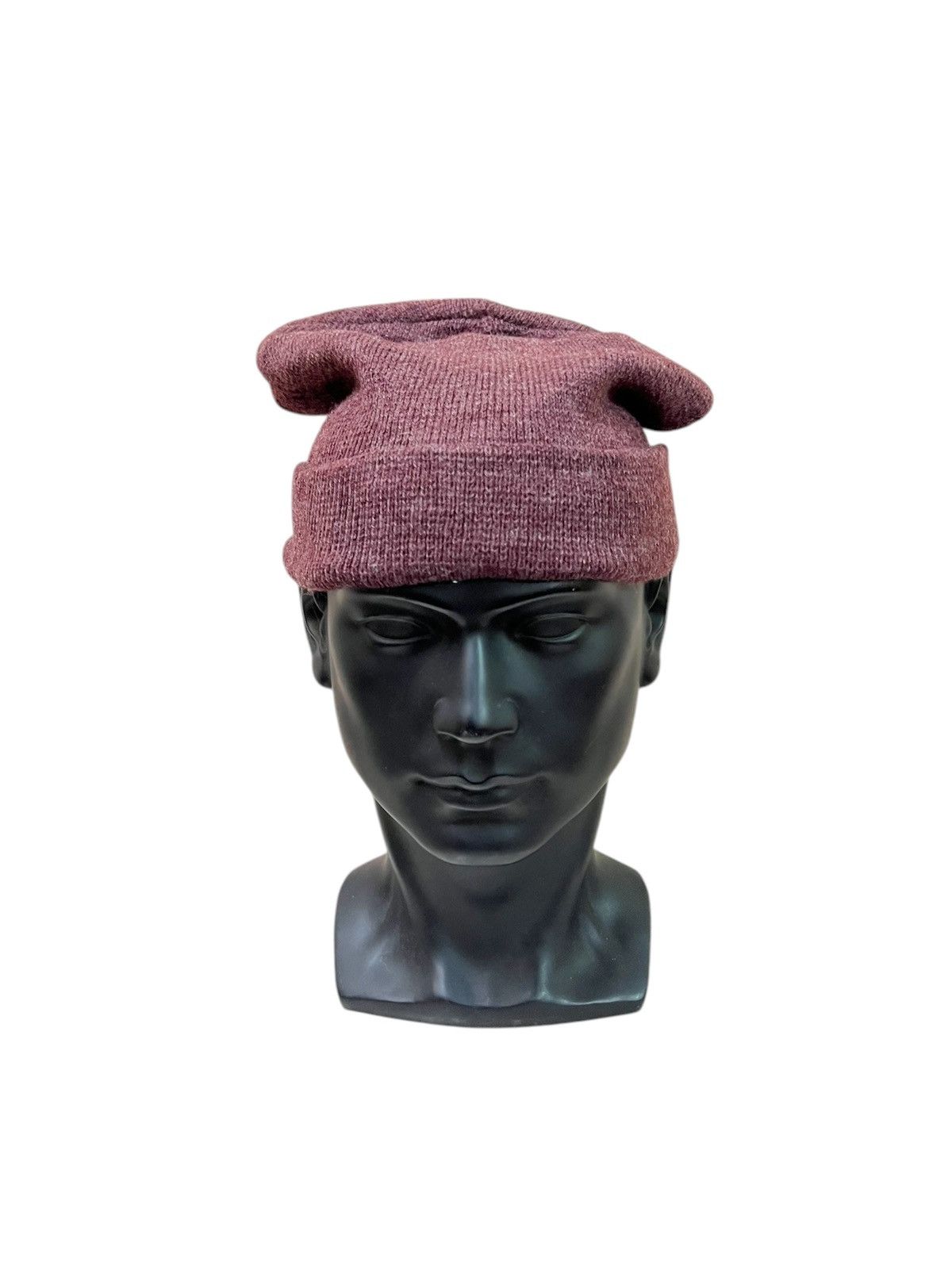 Old Navy Old Navy Plain Beanie Hats Size ONE SIZE - 1 Thumbnail