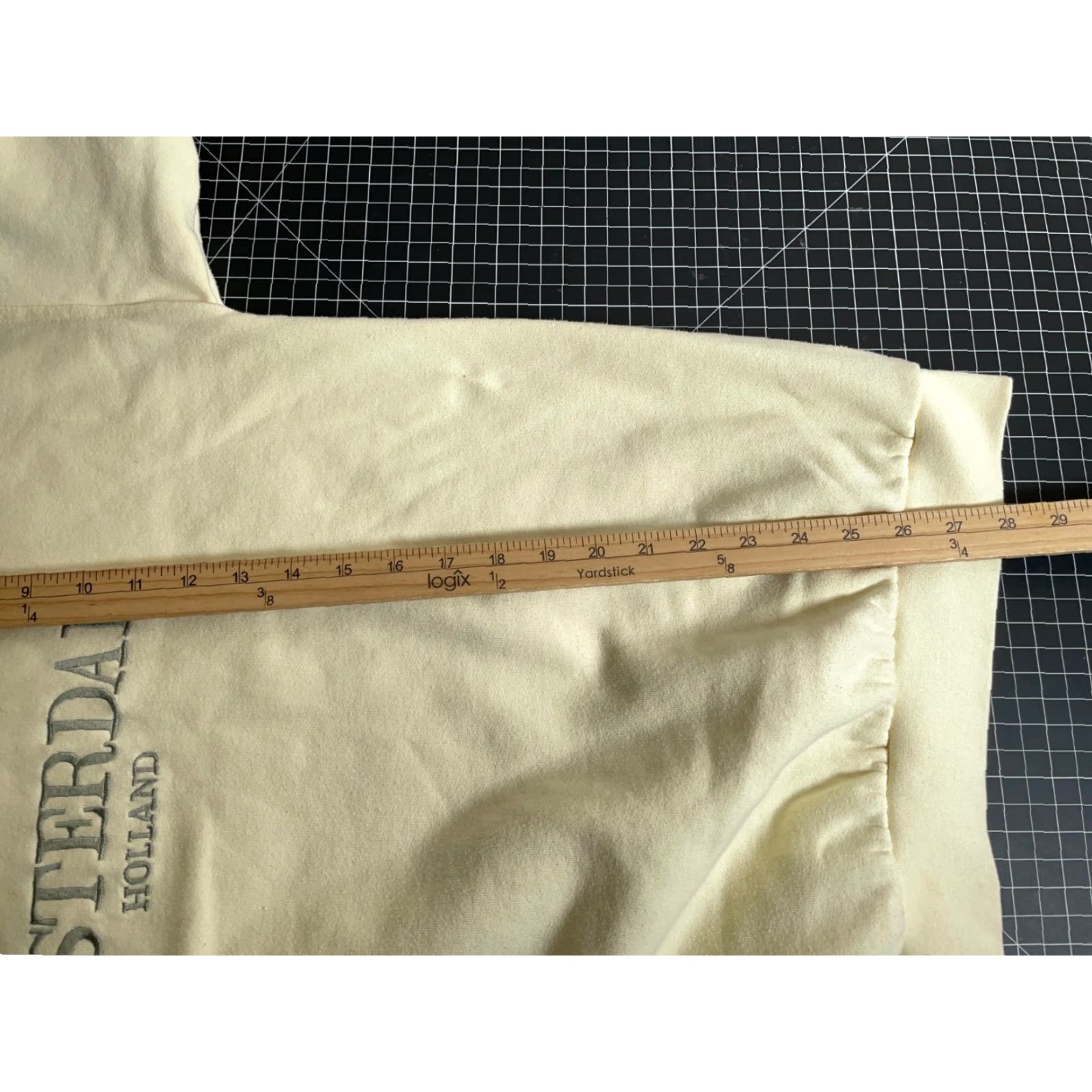 Vintage VINTAGE Amsterdam Holland Sweatshirt Adult Large Pale Yellow Embroidered Crewneck Mens Regular Logo Graphic Print 90s Retro Countries Size US L / EU 52-54 / 3 - 6 Thumbnail