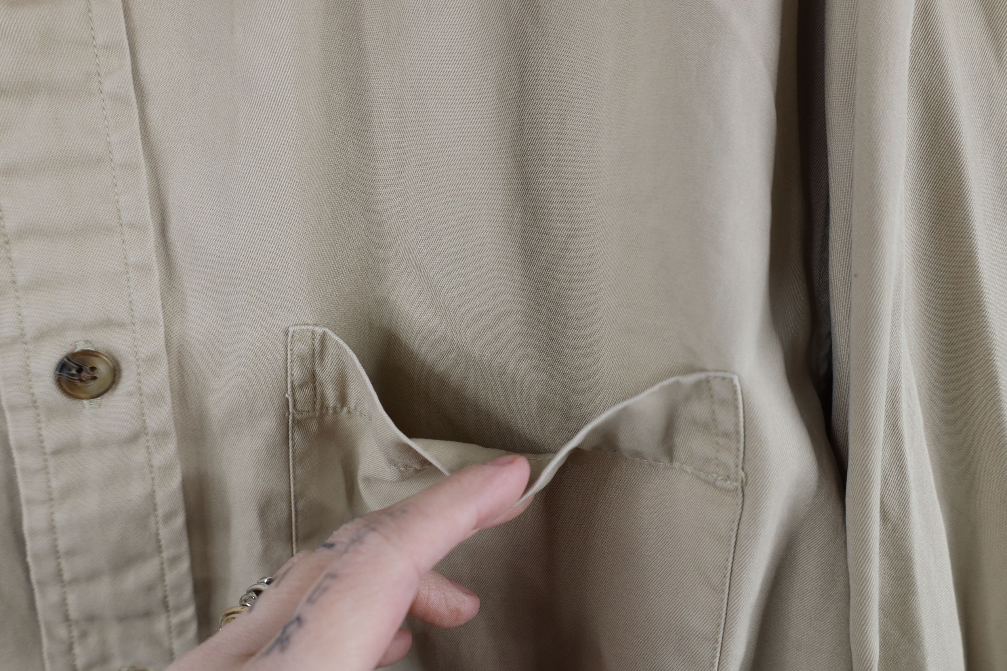 Banana Republic × Vintage Vintage 90s Banana Republic Heavy Cotton Button Down Shirt Size US L / EU 52-54 / 3 - 4 Thumbnail